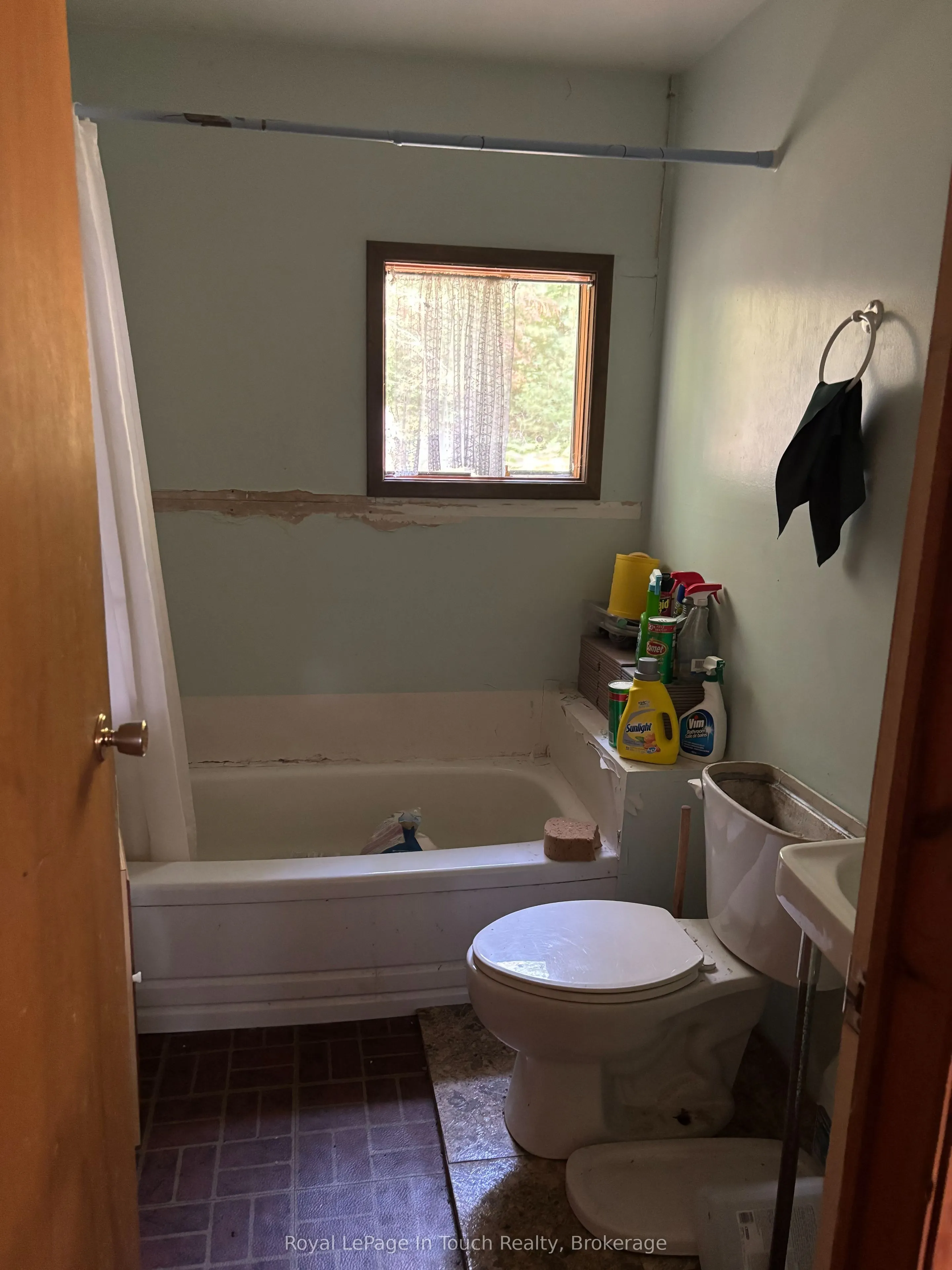B207   Lot43 B207 lot 43 Island E
