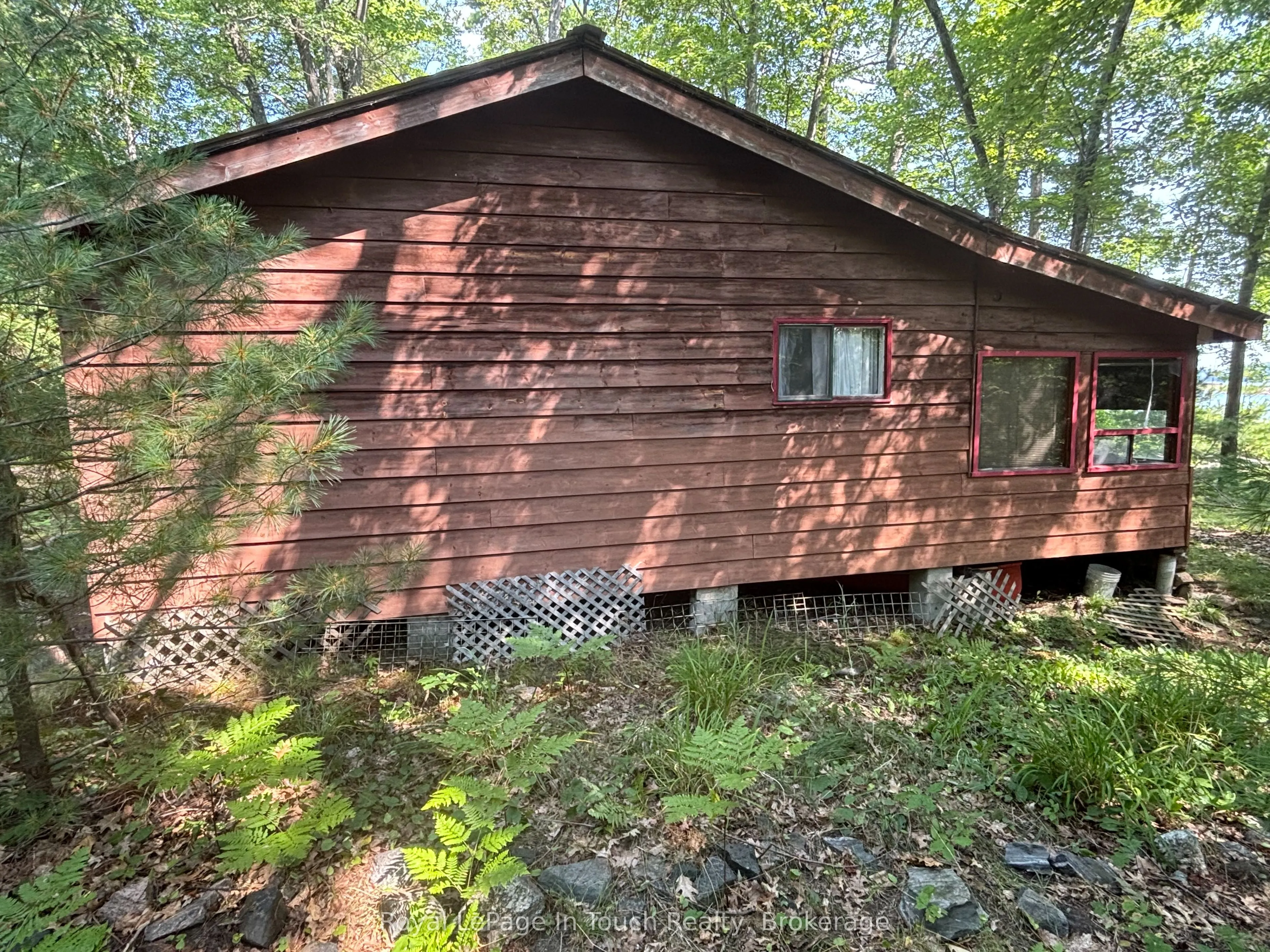 B207   Lot43 B207 lot 43 Island E