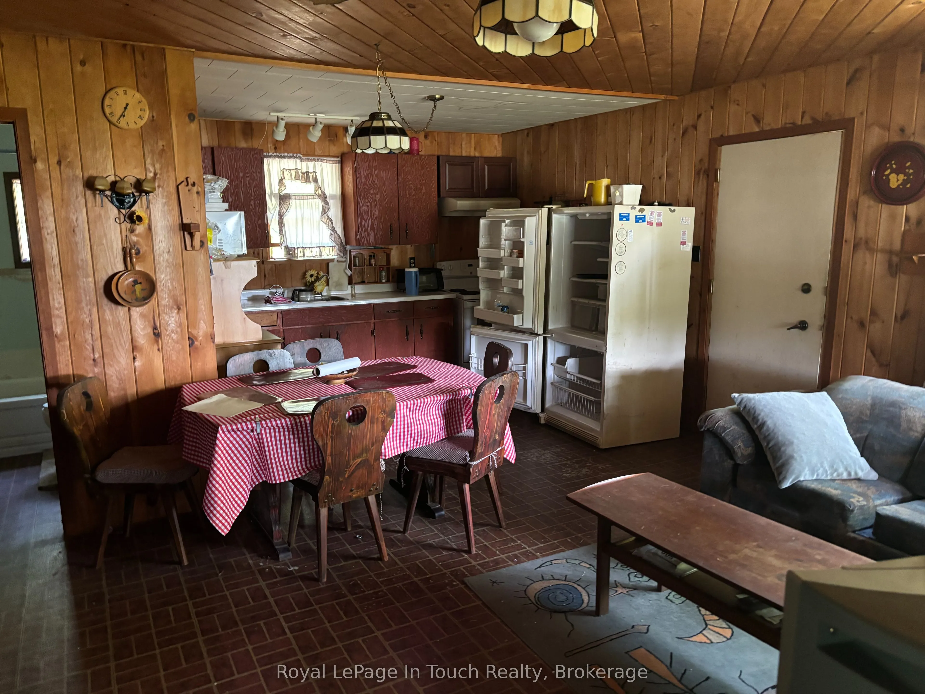 B207   Lot43 B207 lot 43 Island E