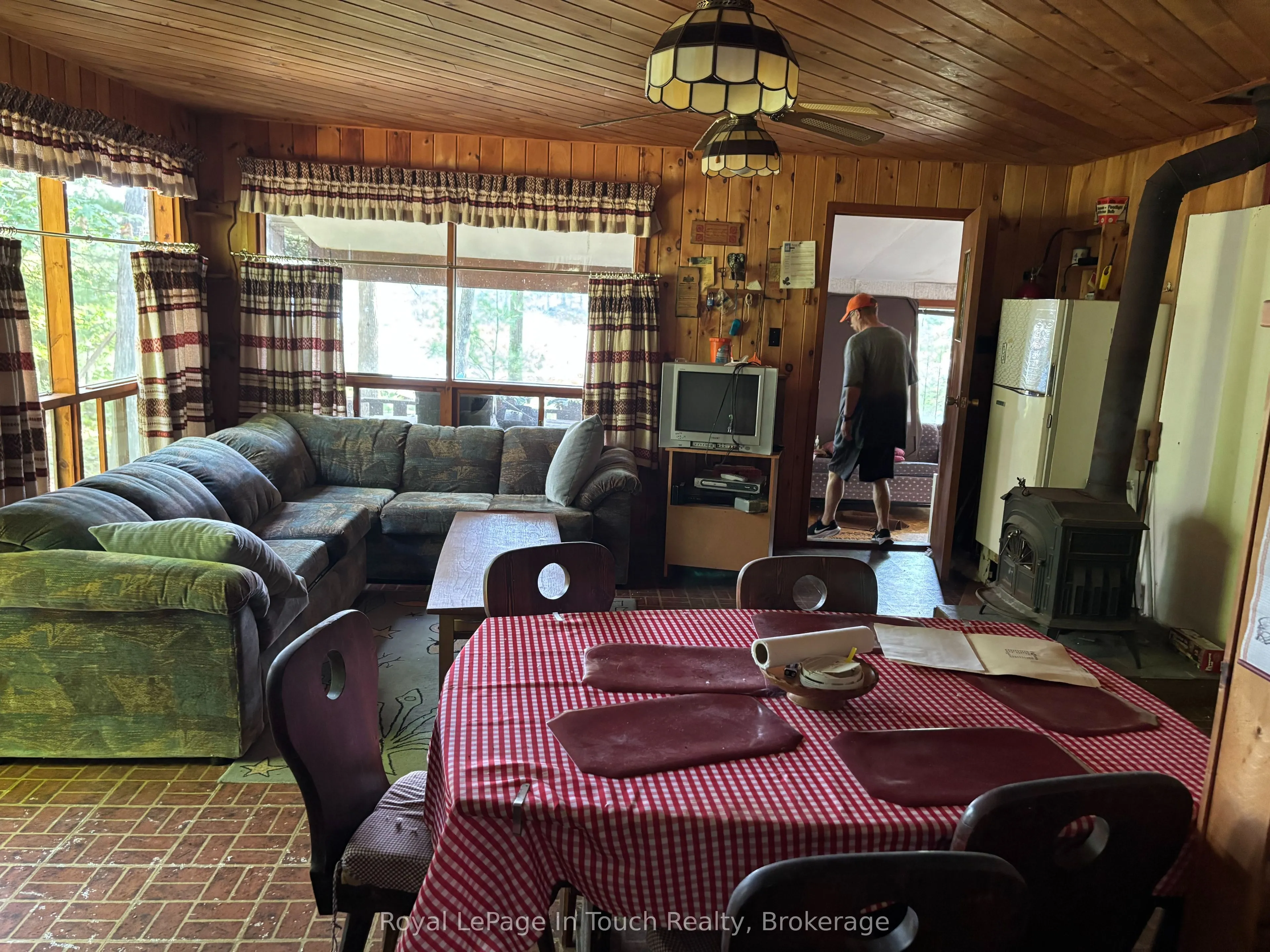 B207   Lot43 B207 lot 43 Island E