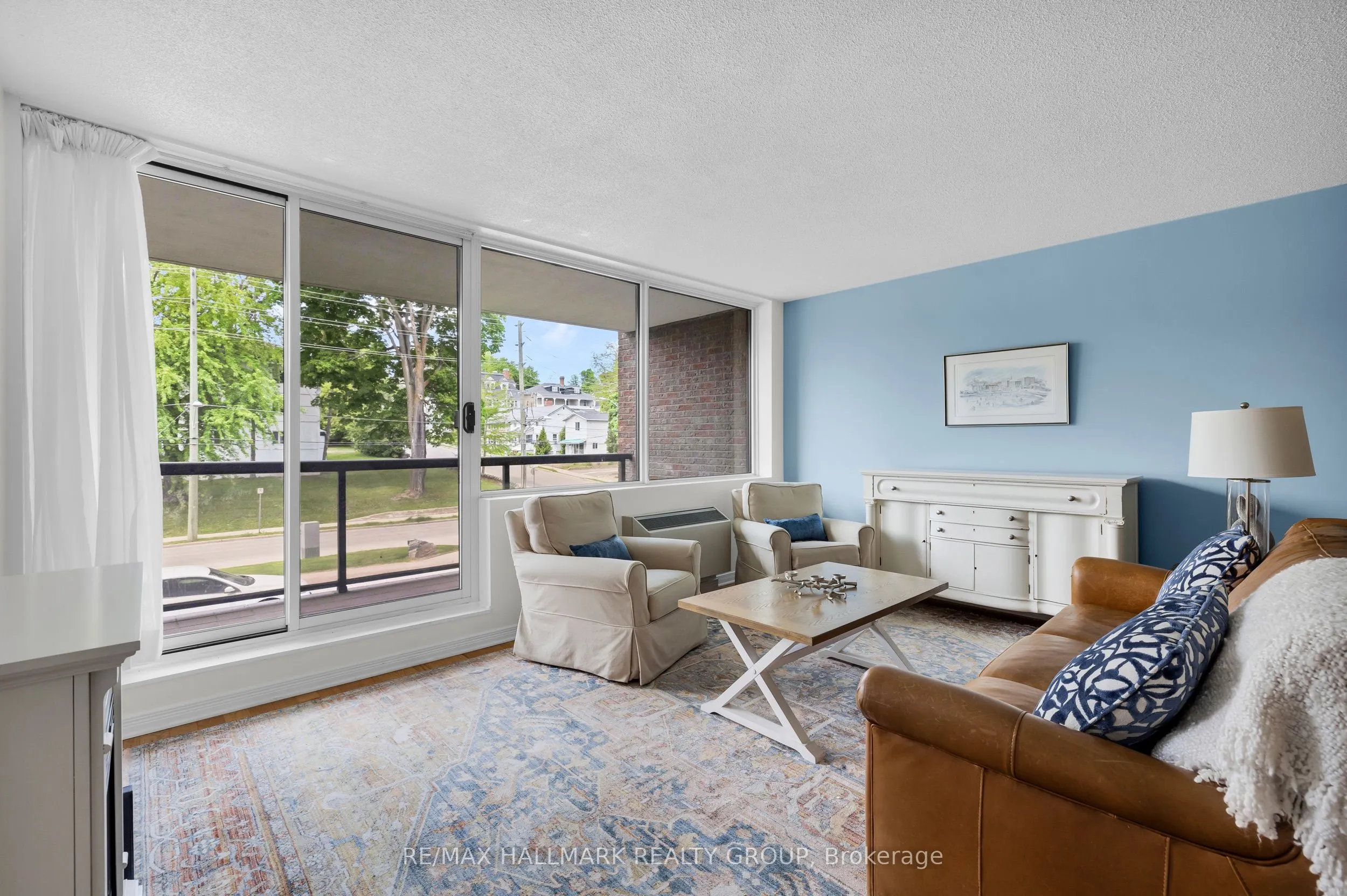55 WATER Street E, #405