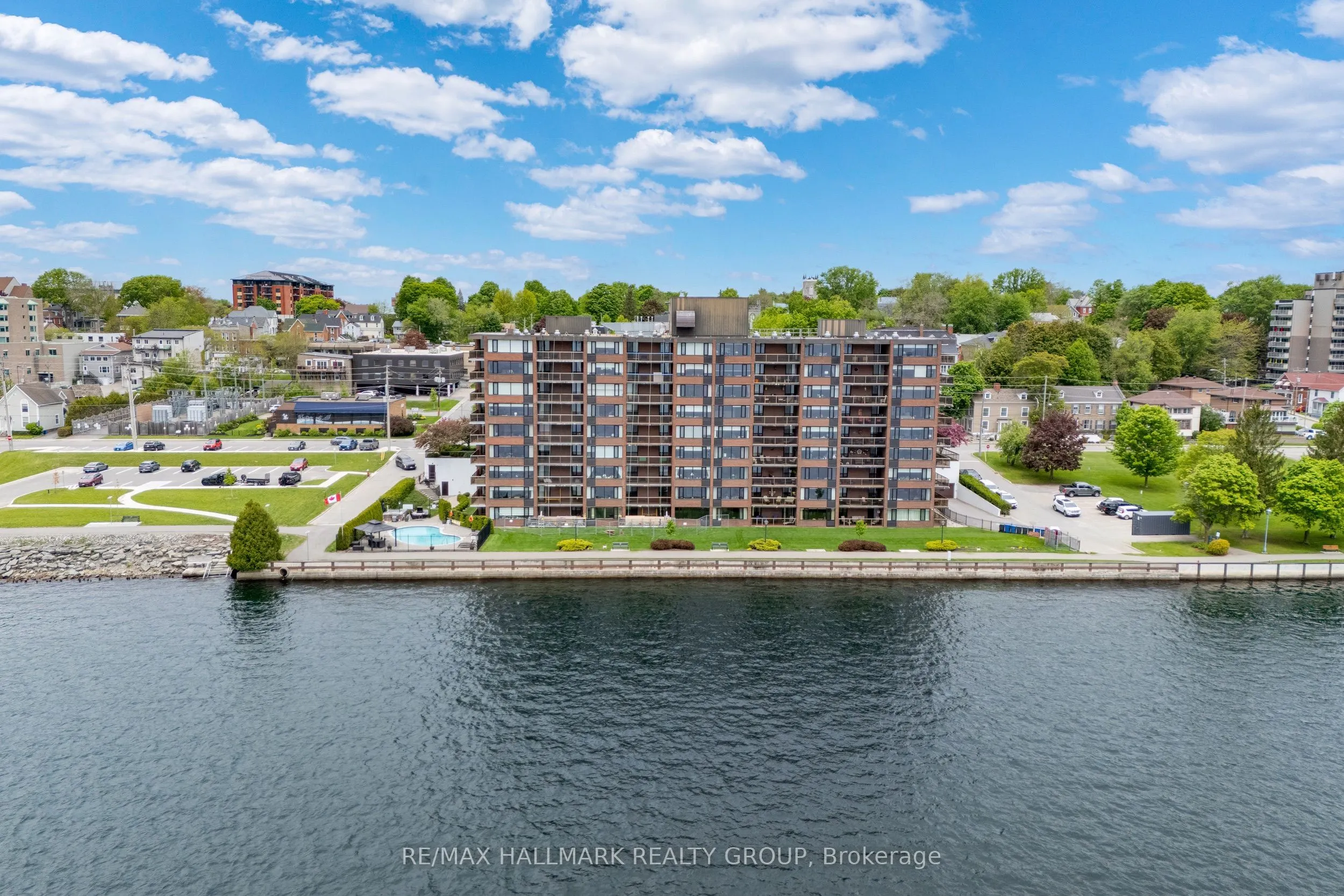 55 WATER Street E, #405