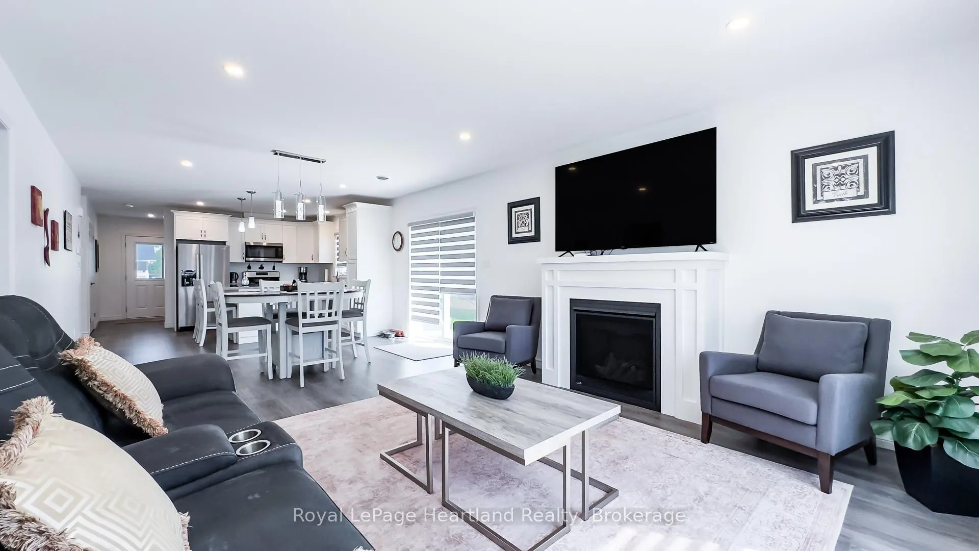 263 LAKE BREEZE Drive