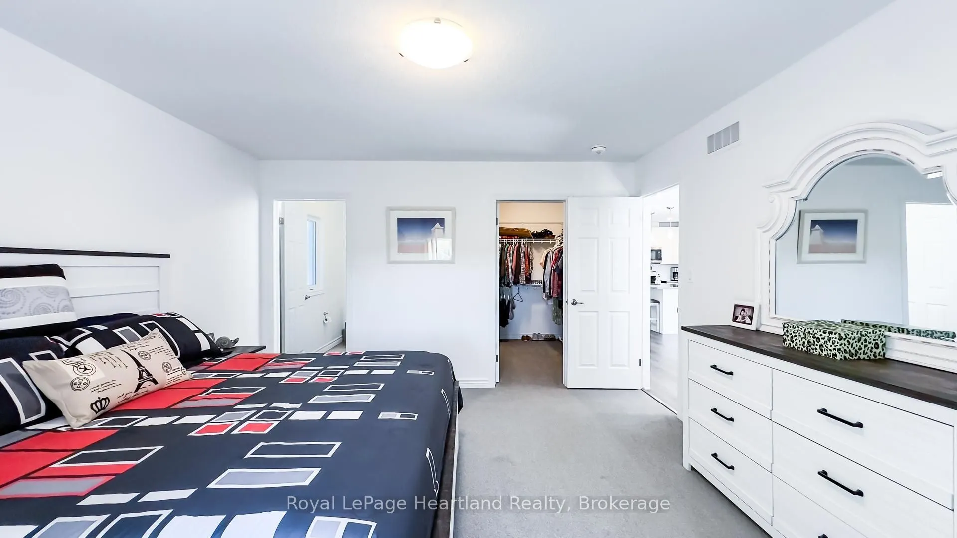 263 LAKE BREEZE Drive