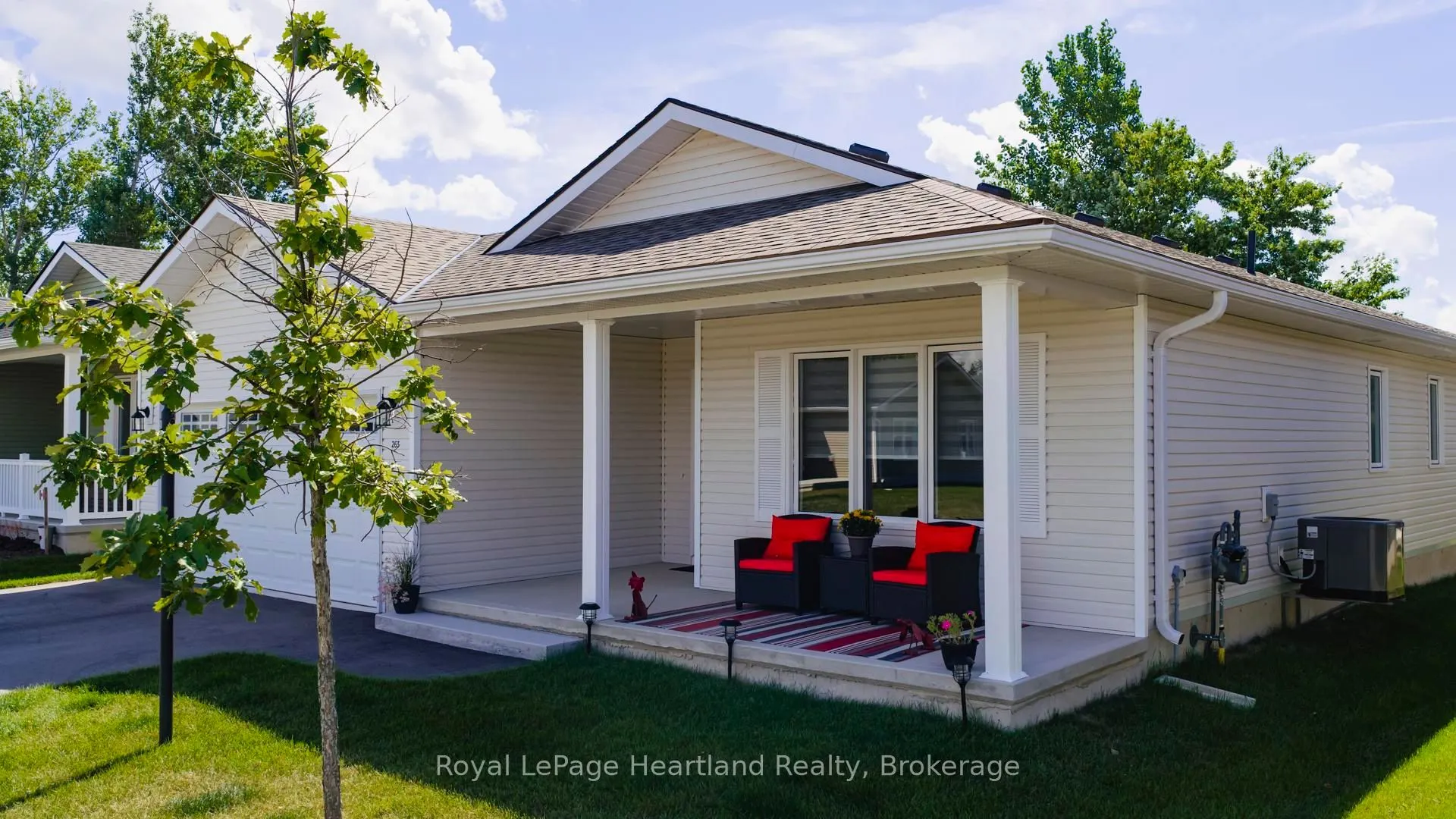 263 LAKE BREEZE Drive