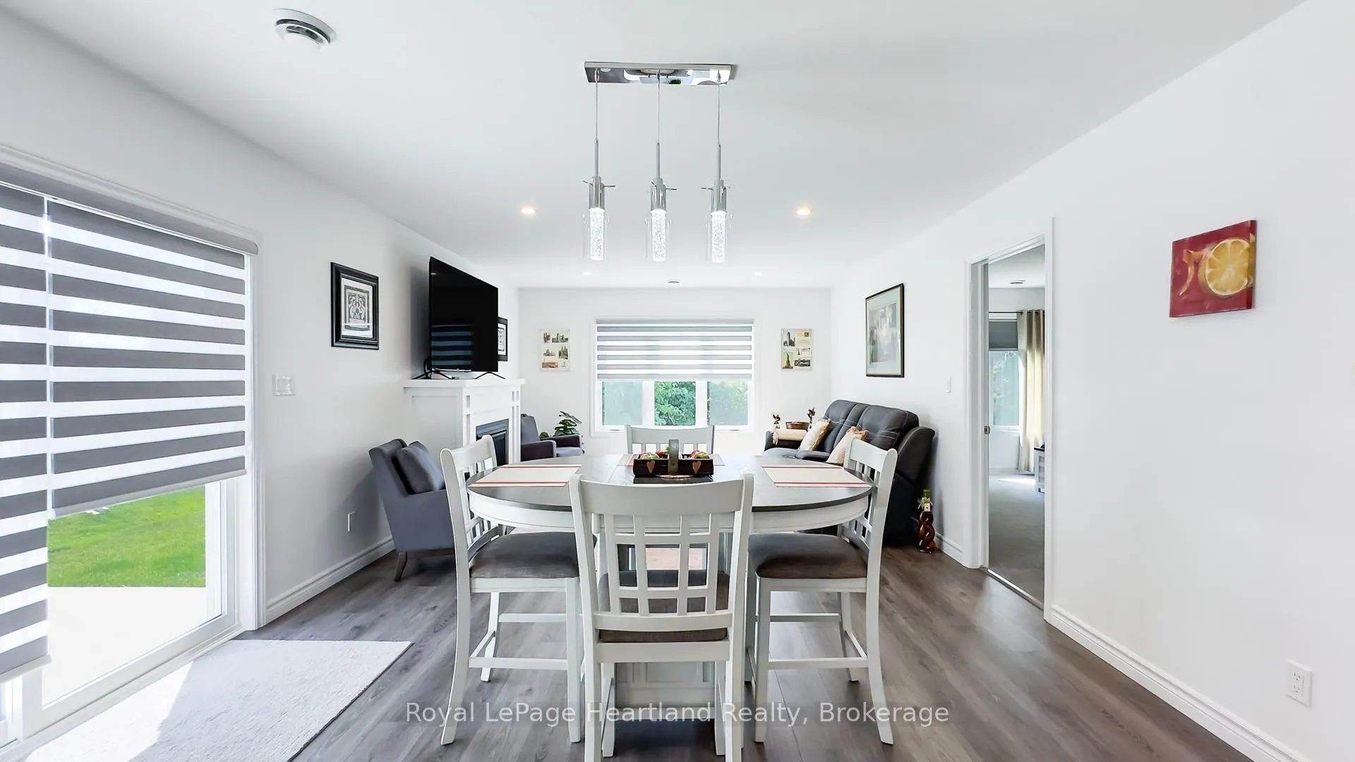 263 LAKE BREEZE Drive