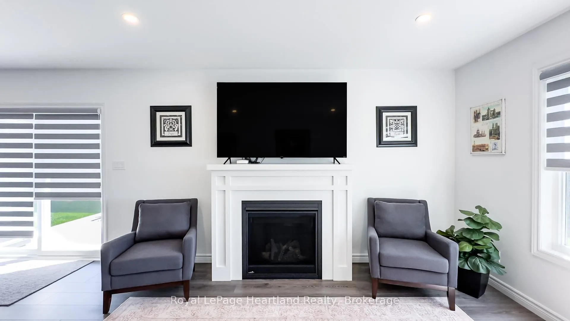 263 LAKE BREEZE Drive
