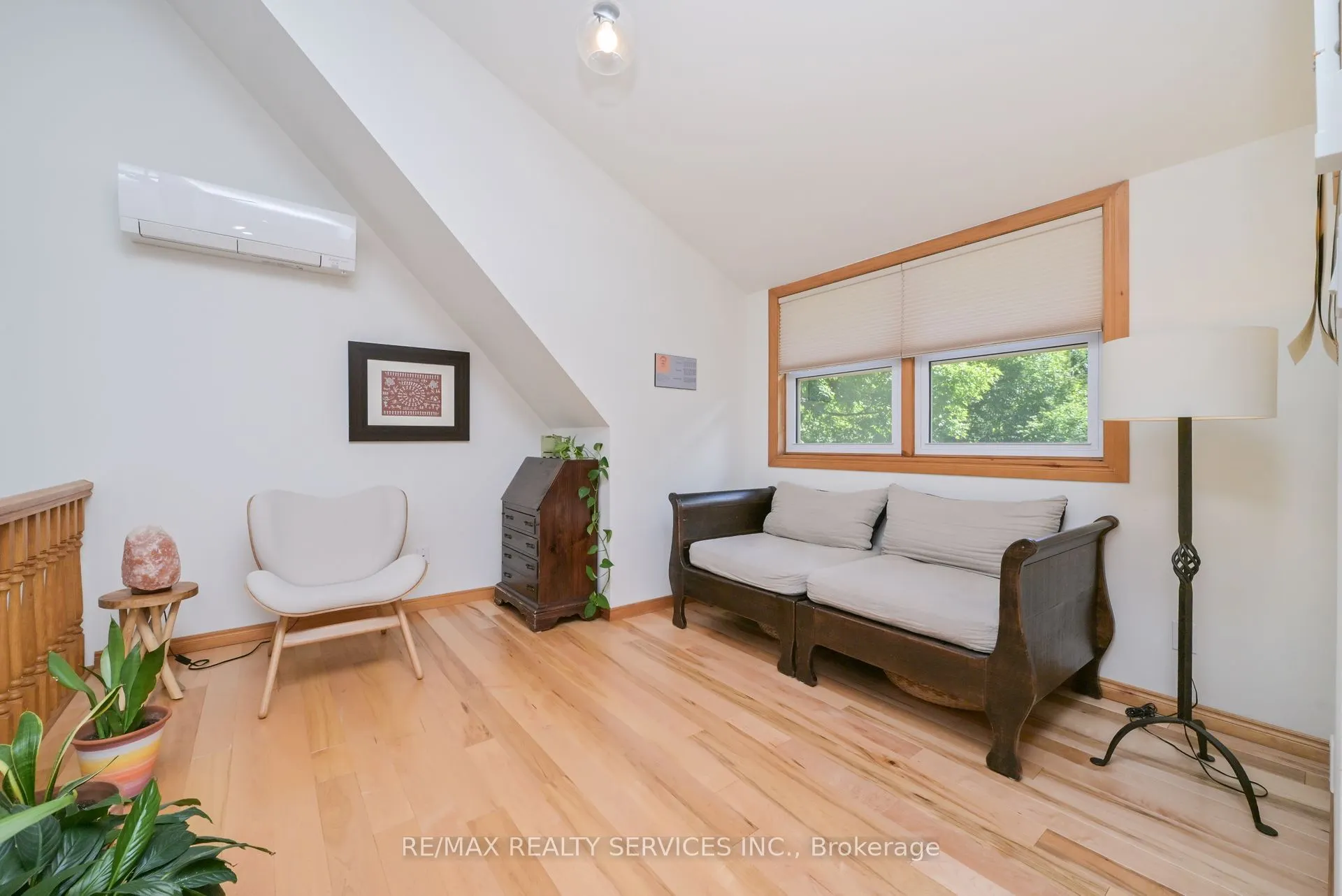 1 Mountainview Road