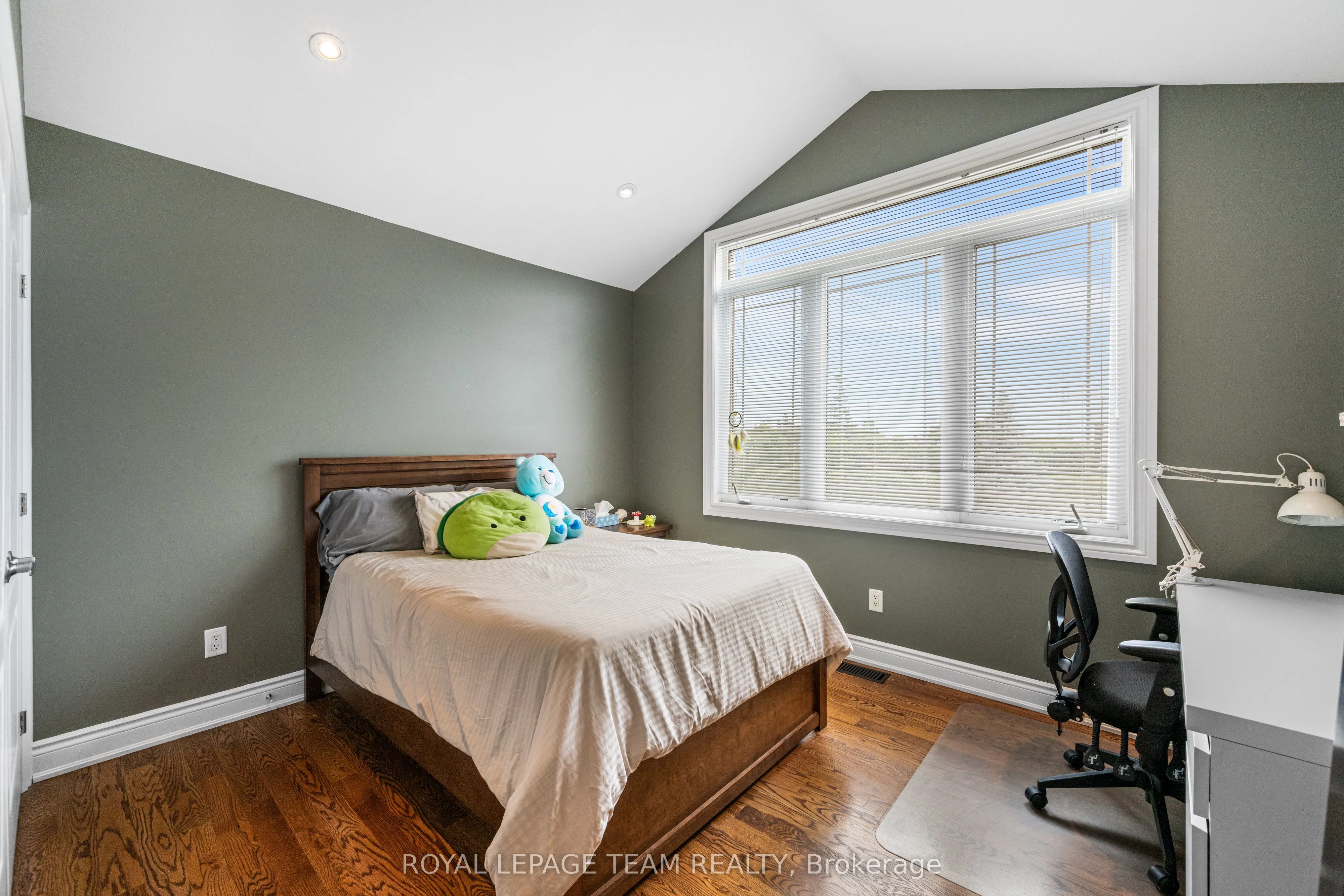 49 Savuto Way