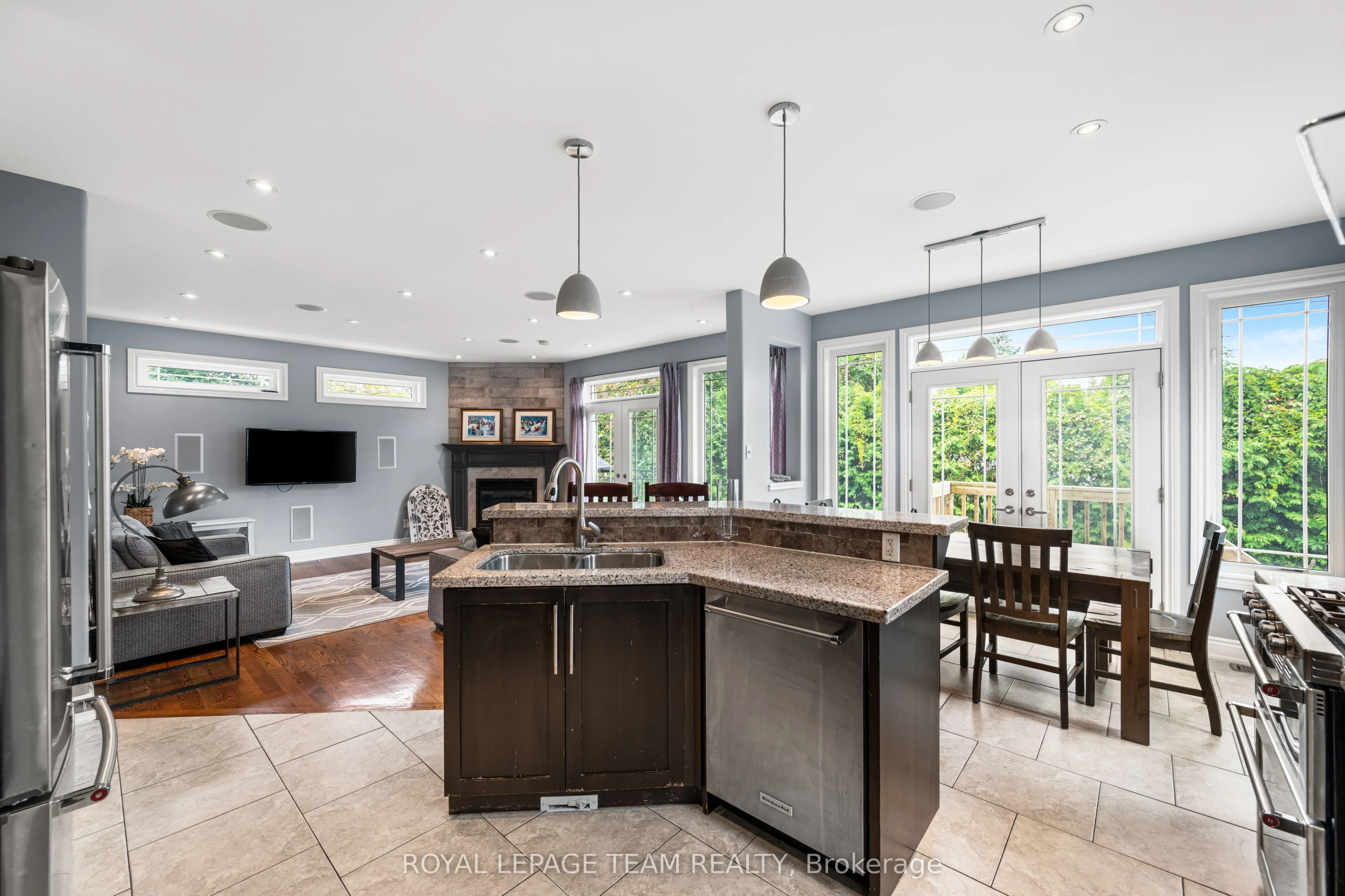 49 Savuto Way