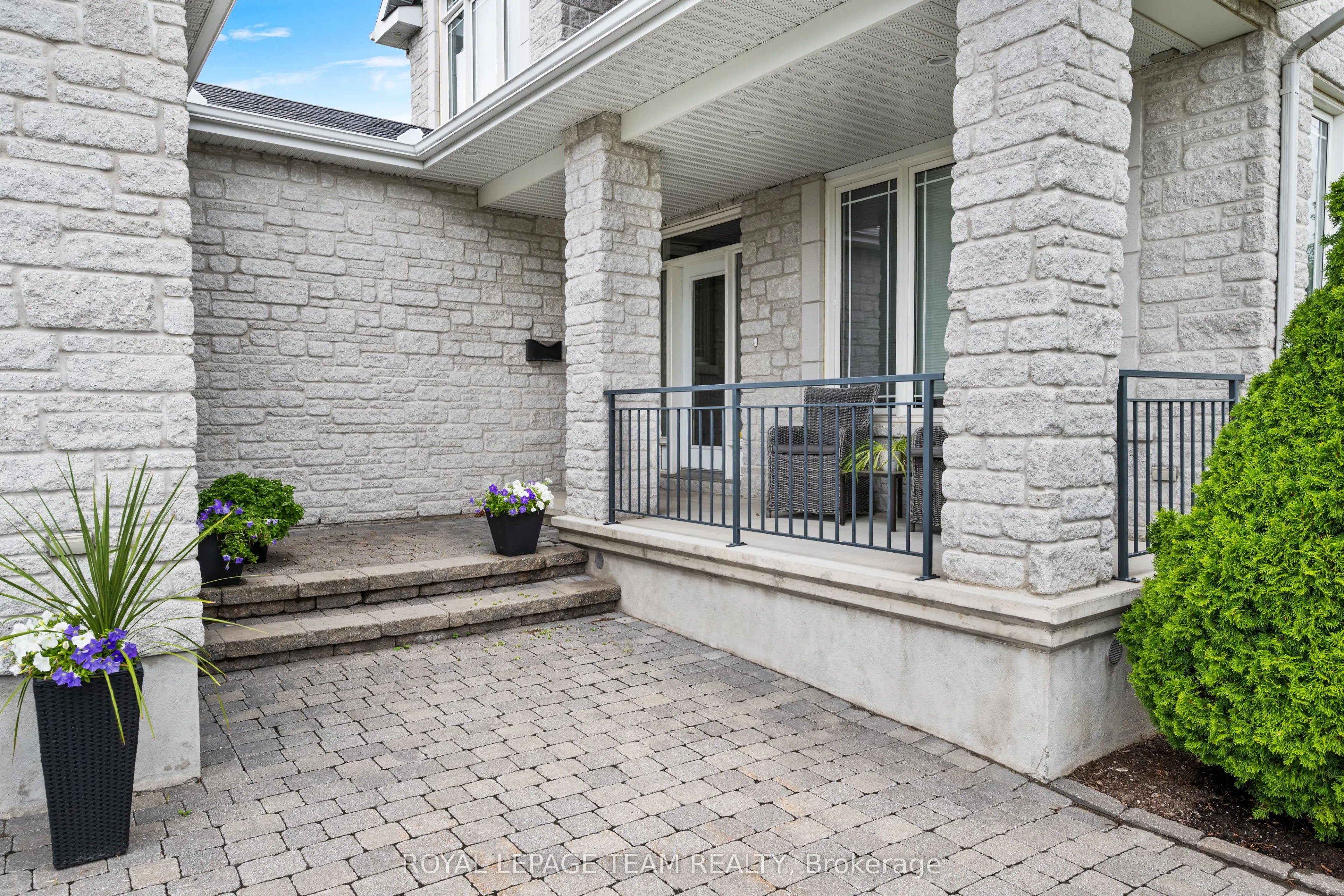 49 Savuto Way