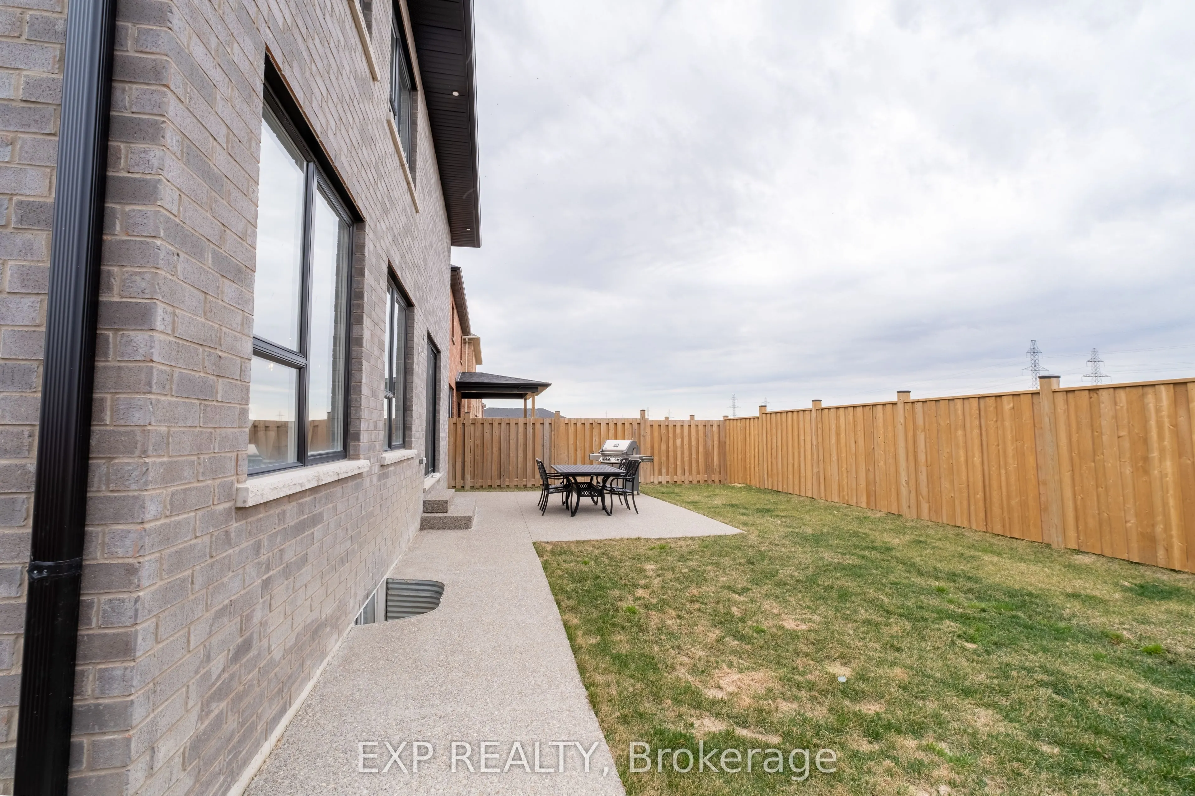 81 Homestead Way