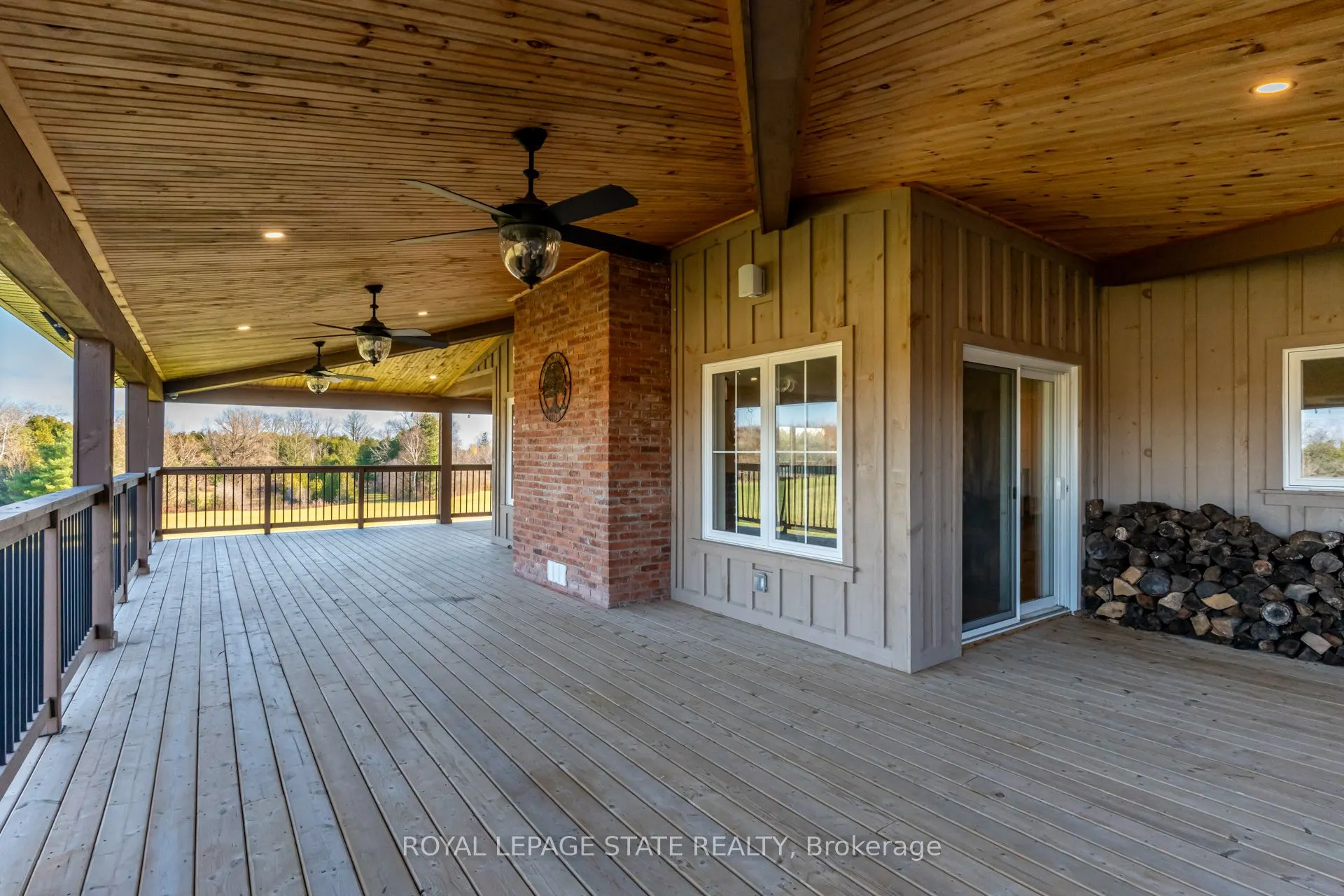 1041 Concession 8 RR 3 W