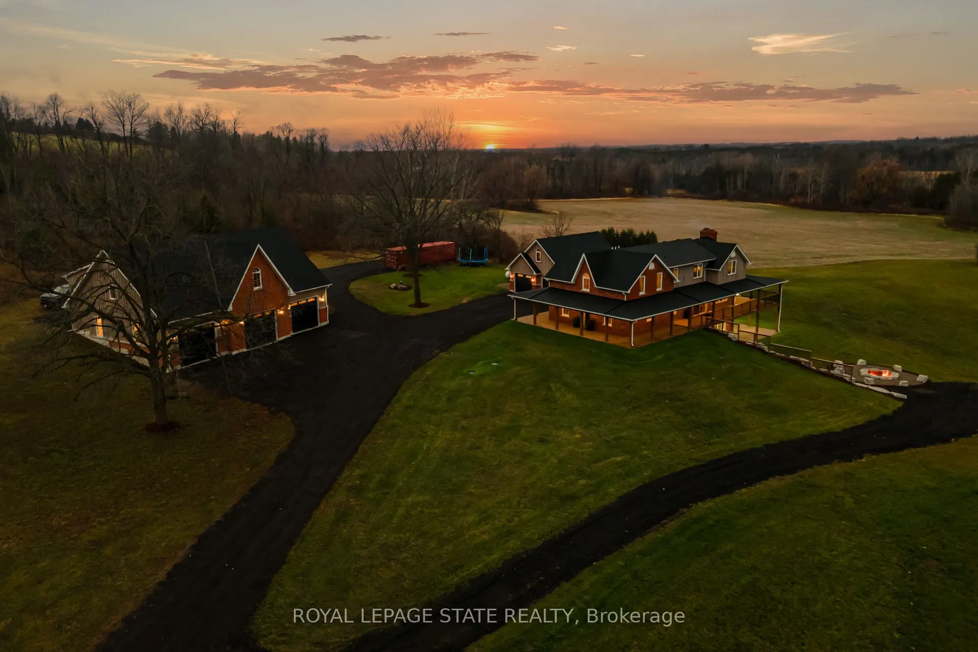 1041 Concession 8 RR 3 W