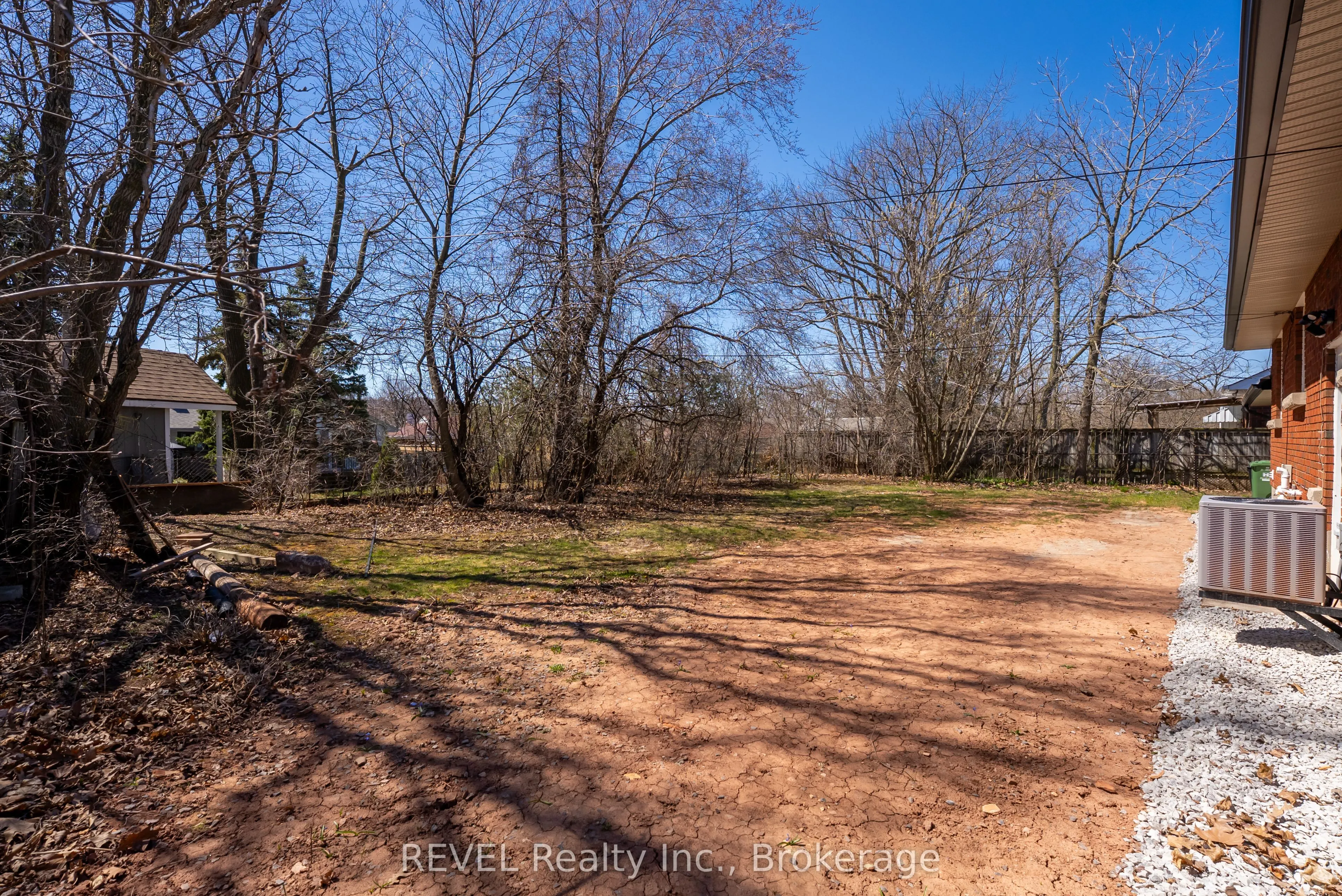 28 Dale Avenue, #2