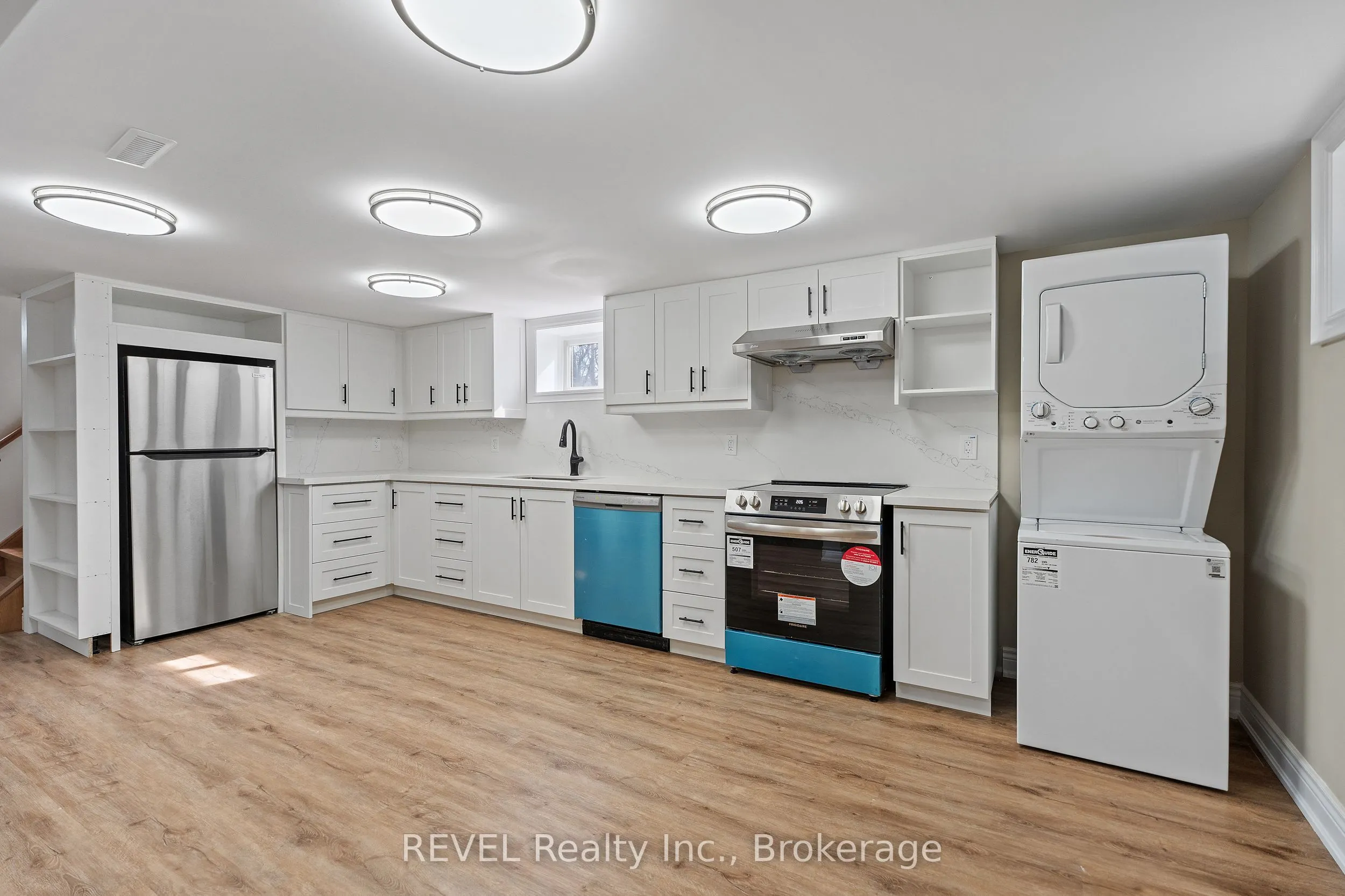 28 Dale Avenue, #2