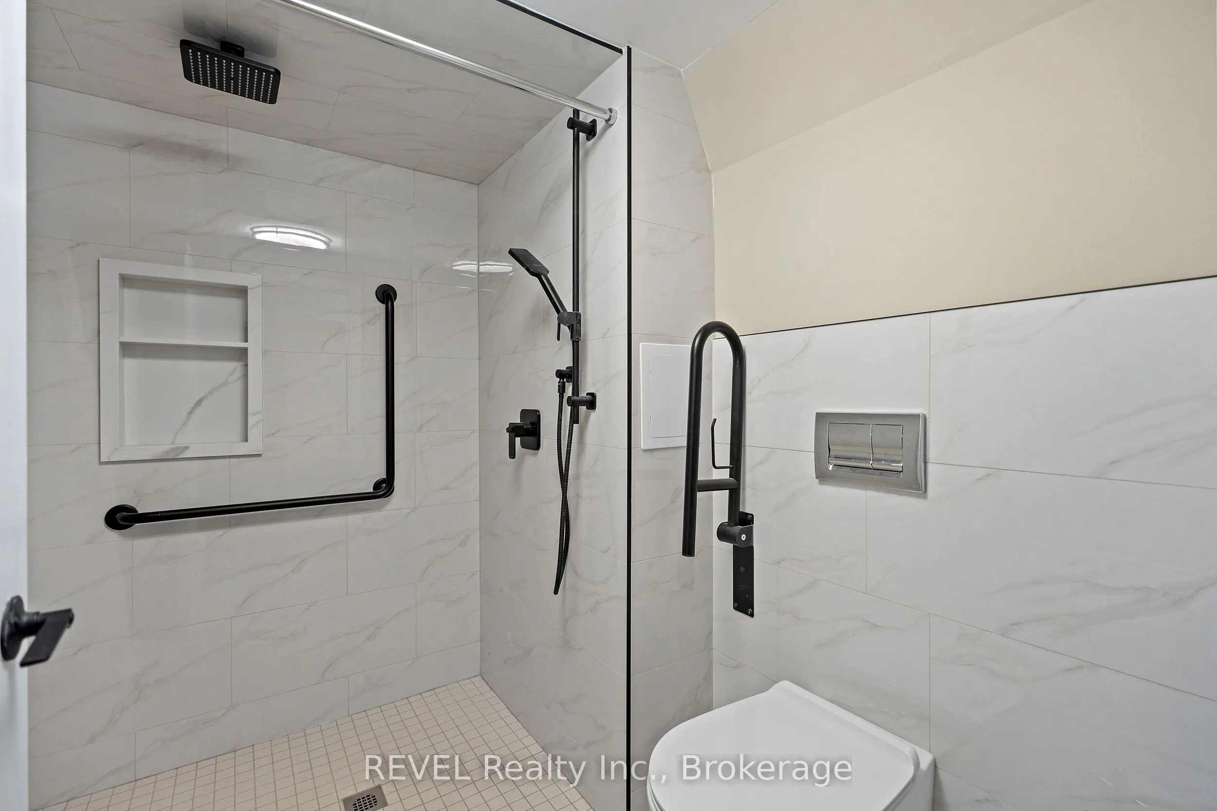 28 Dale Avenue, #2