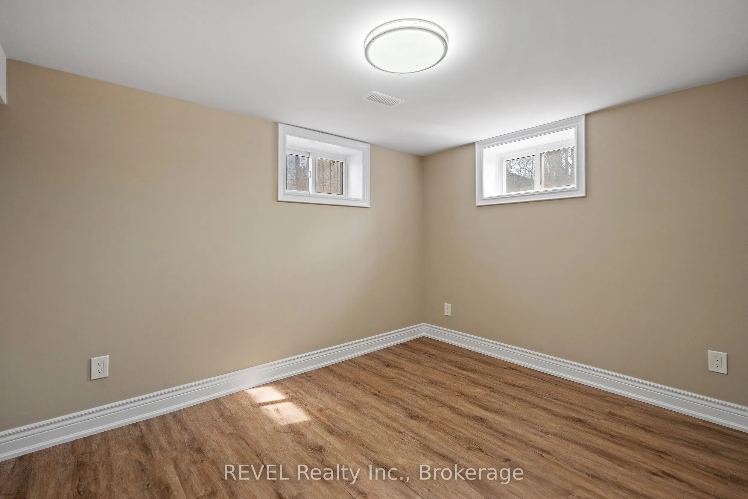 28 Dale Avenue, #2