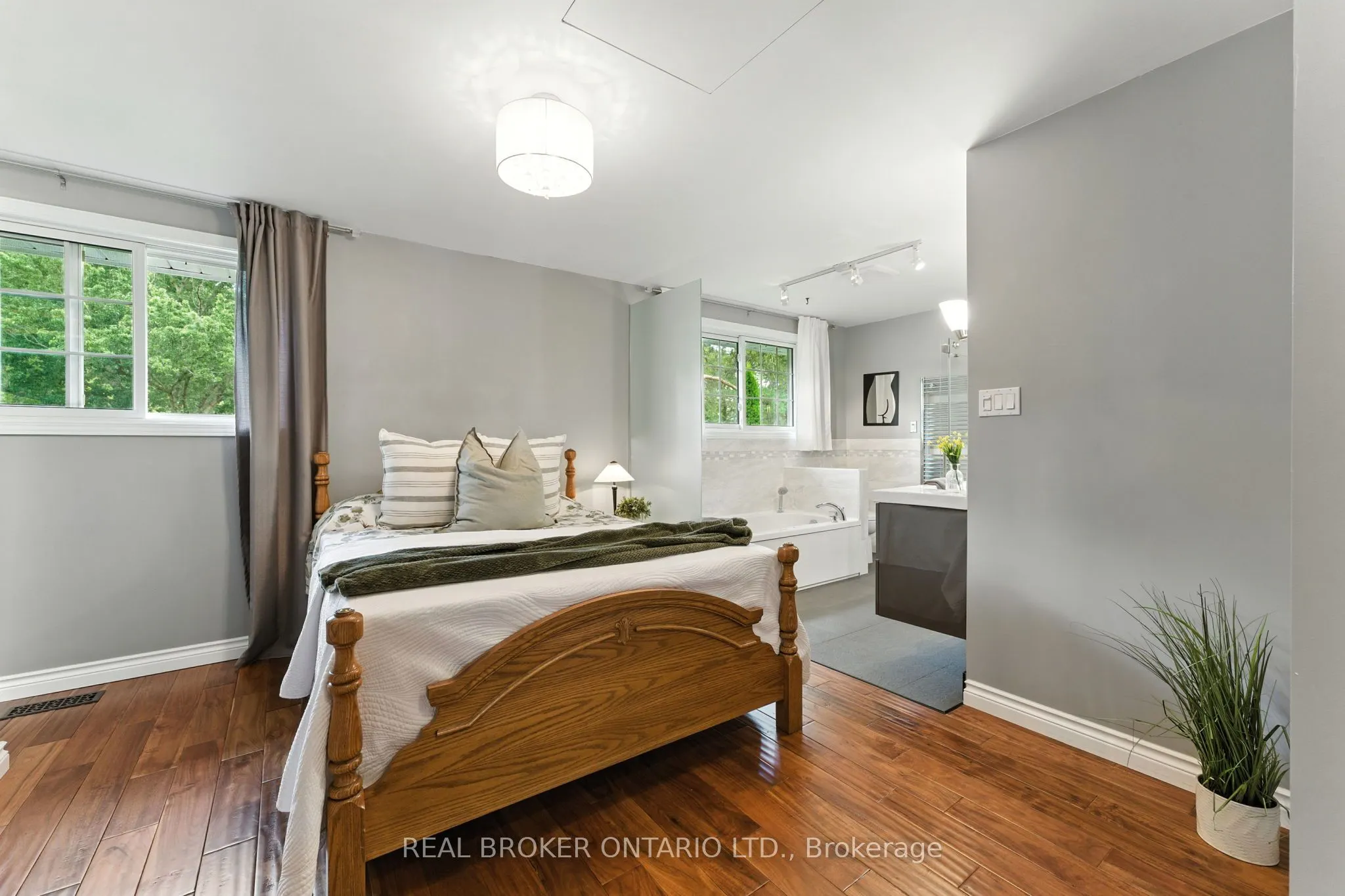 111 Golf Course Road