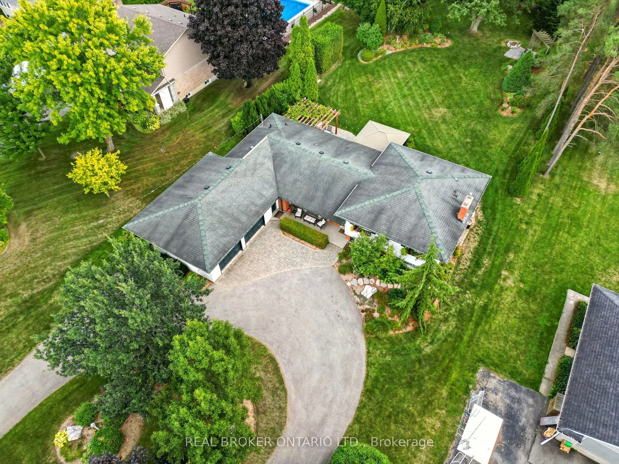 111 Golf Course Road