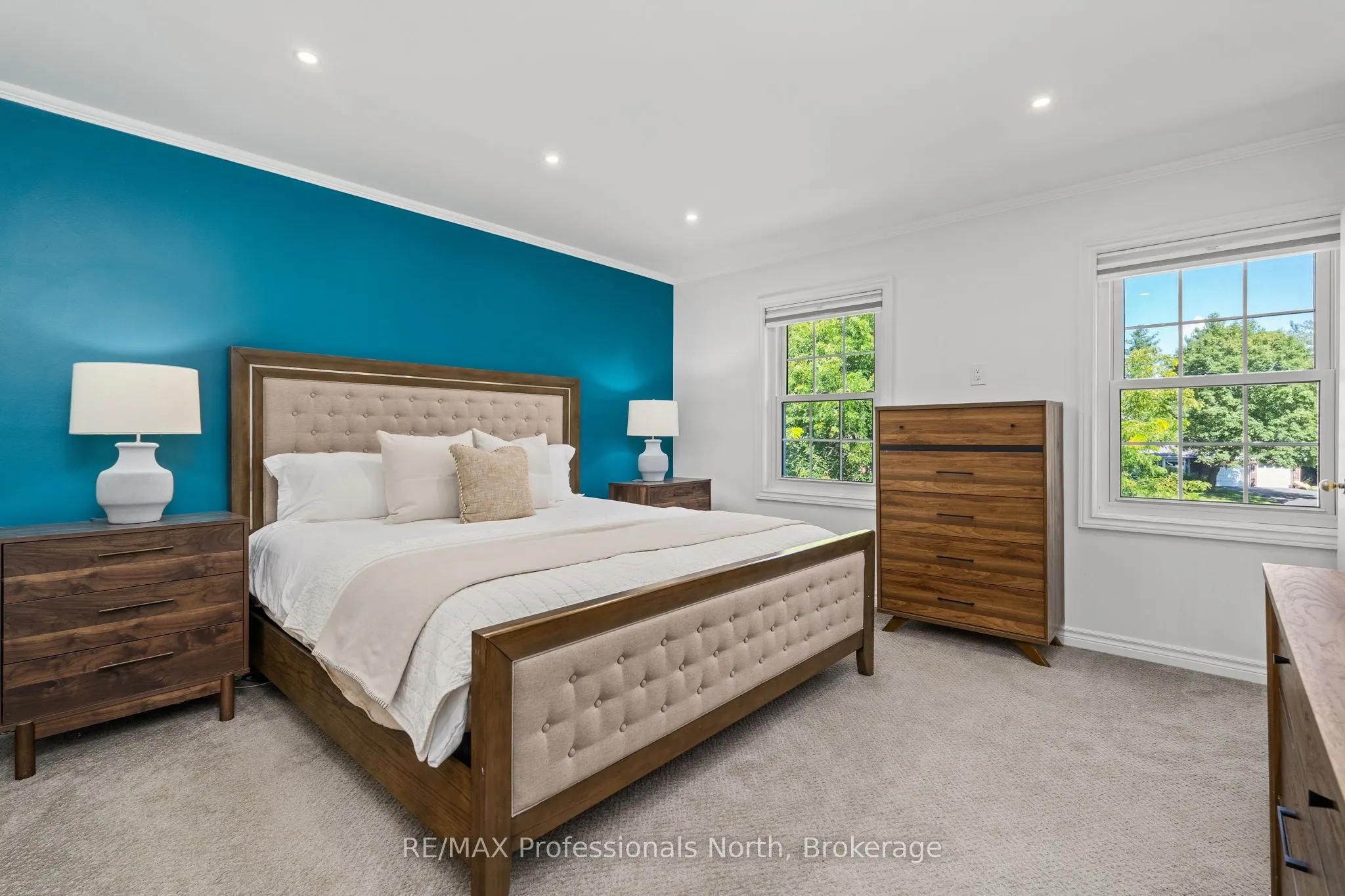 16 Brobst Forest Crescent