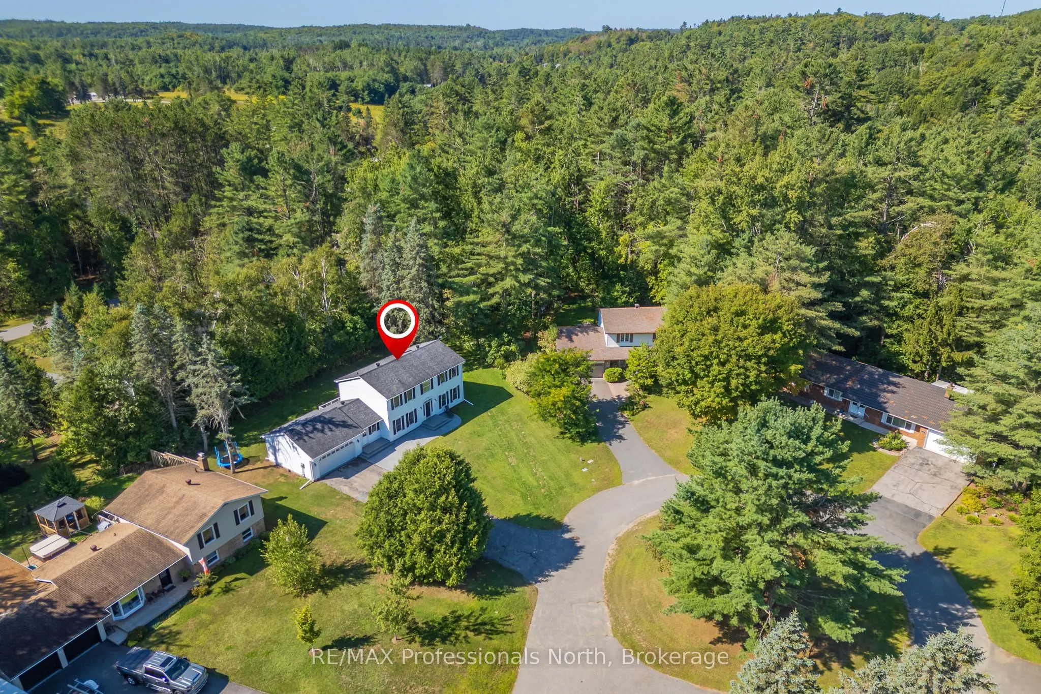 16 Brobst Forest Crescent