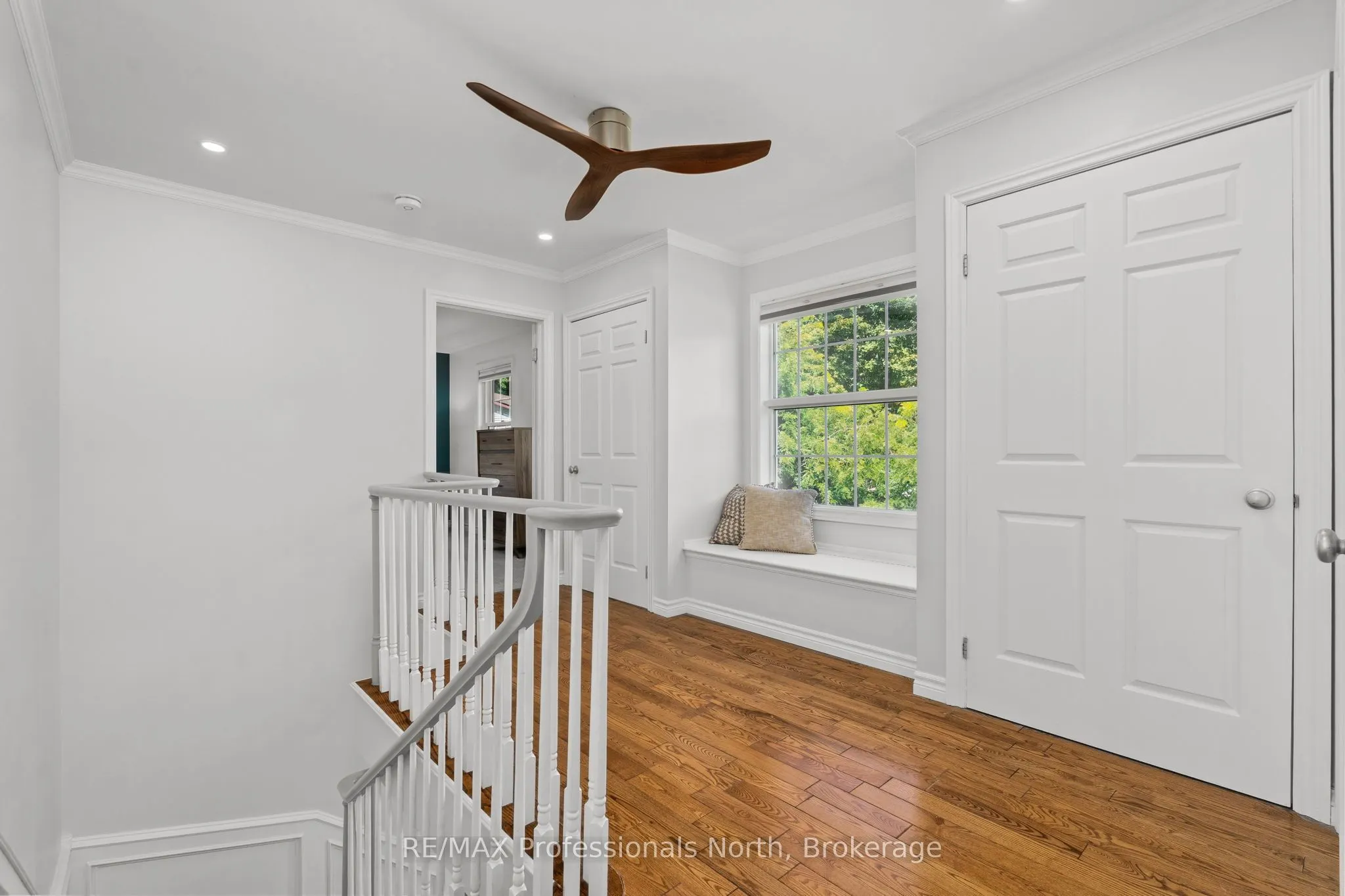 16 Brobst Forest Crescent