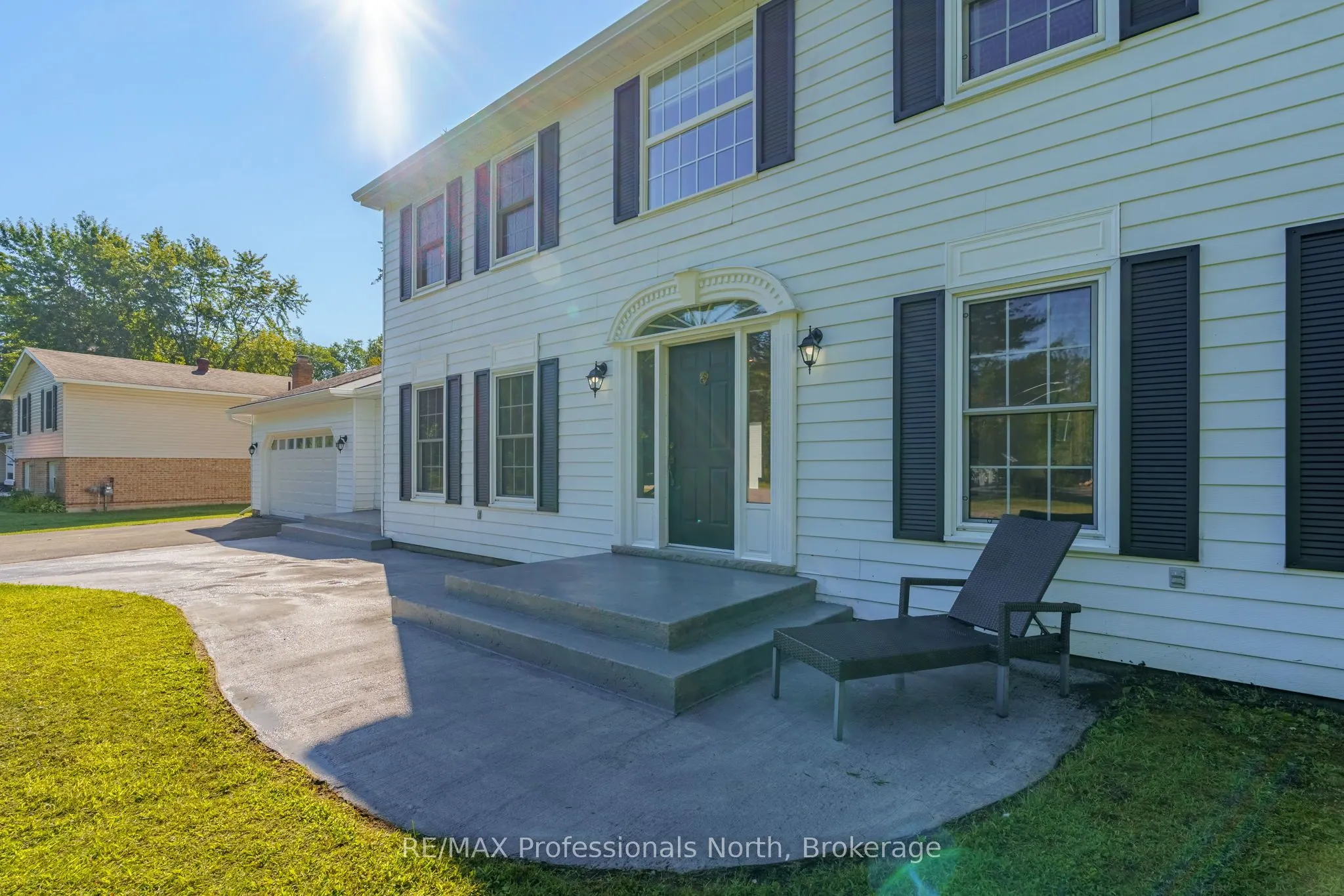 16 Brobst Forest Crescent