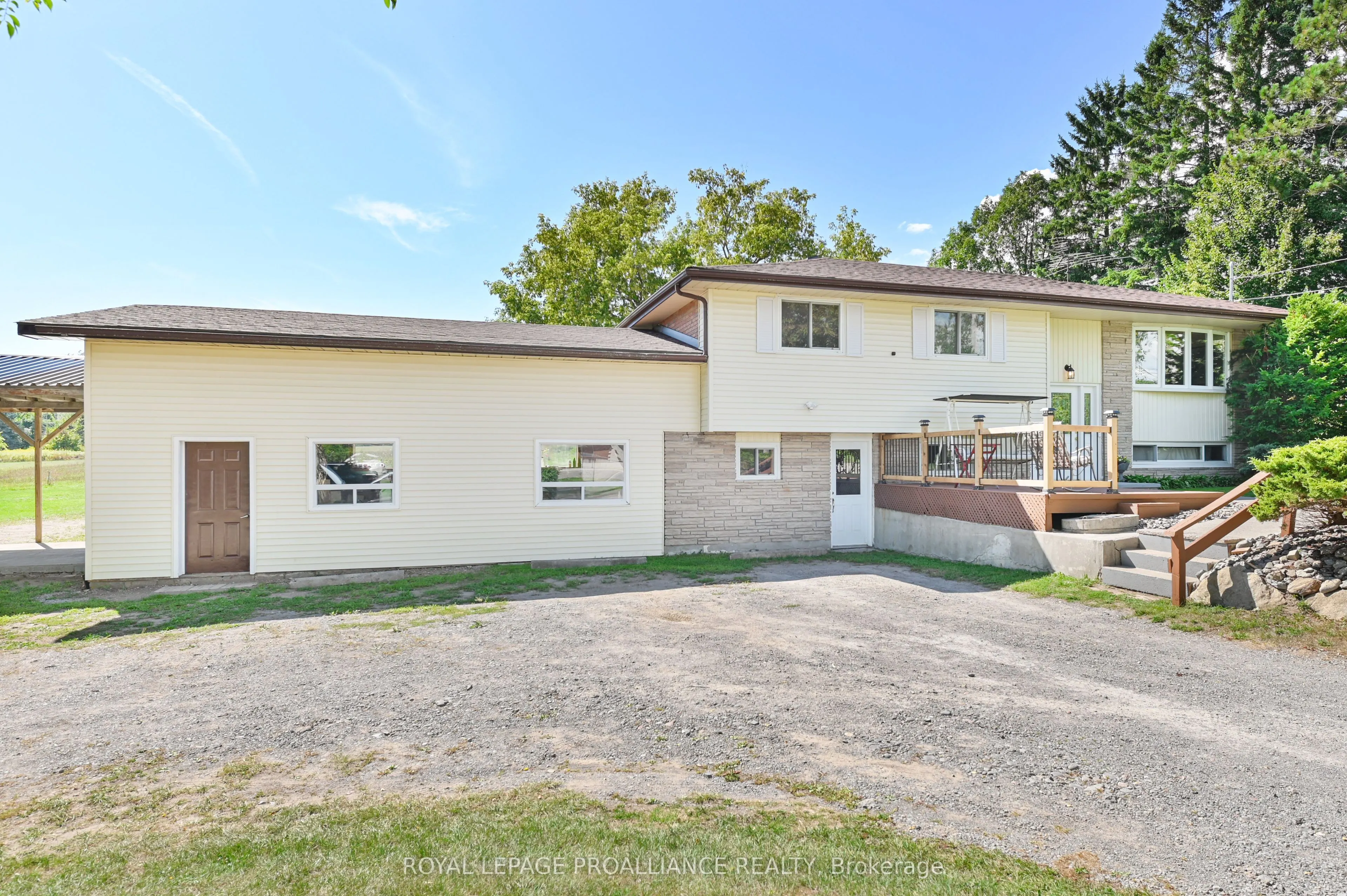 122 Lisgar Street