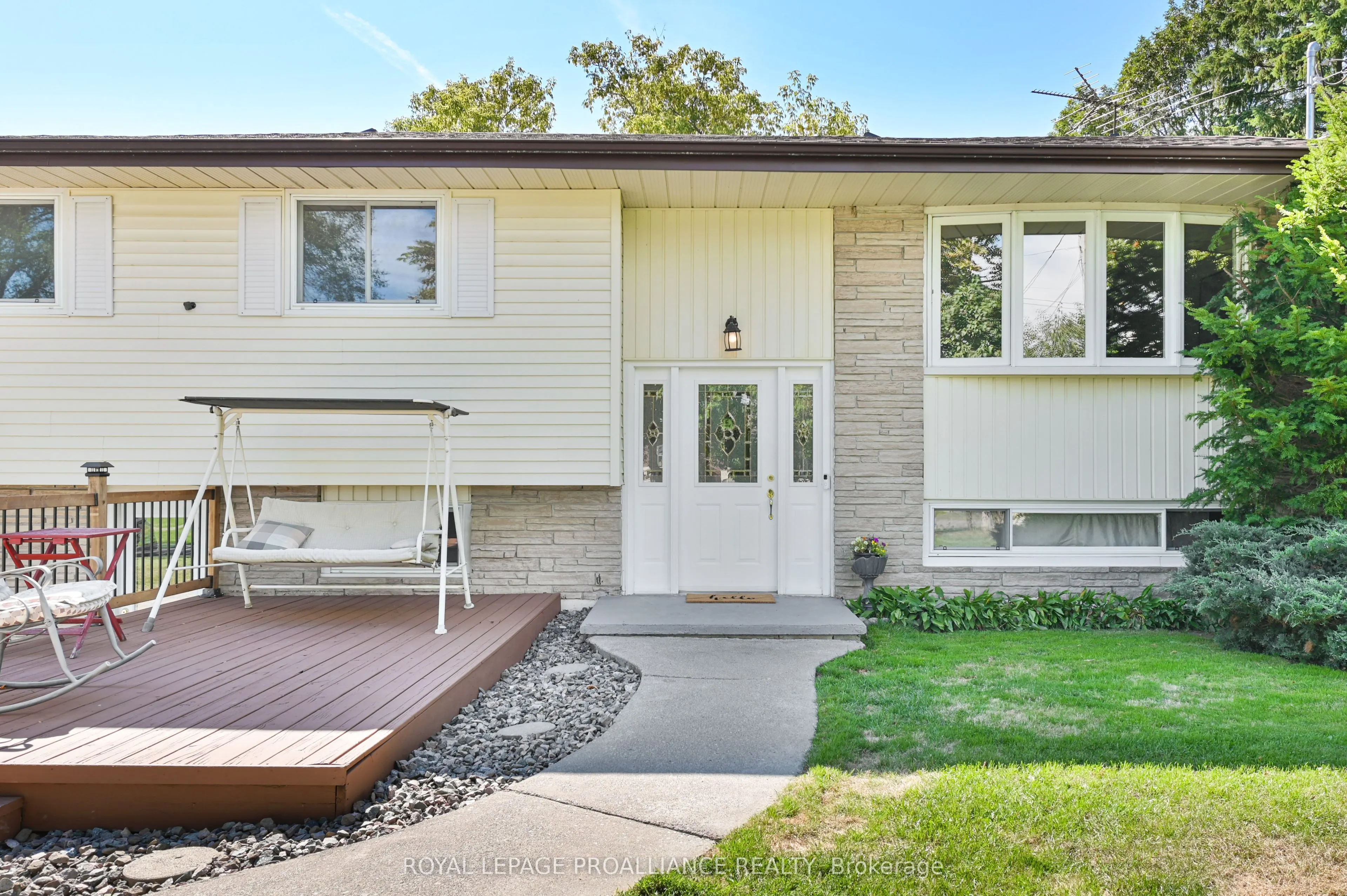 122 Lisgar Street