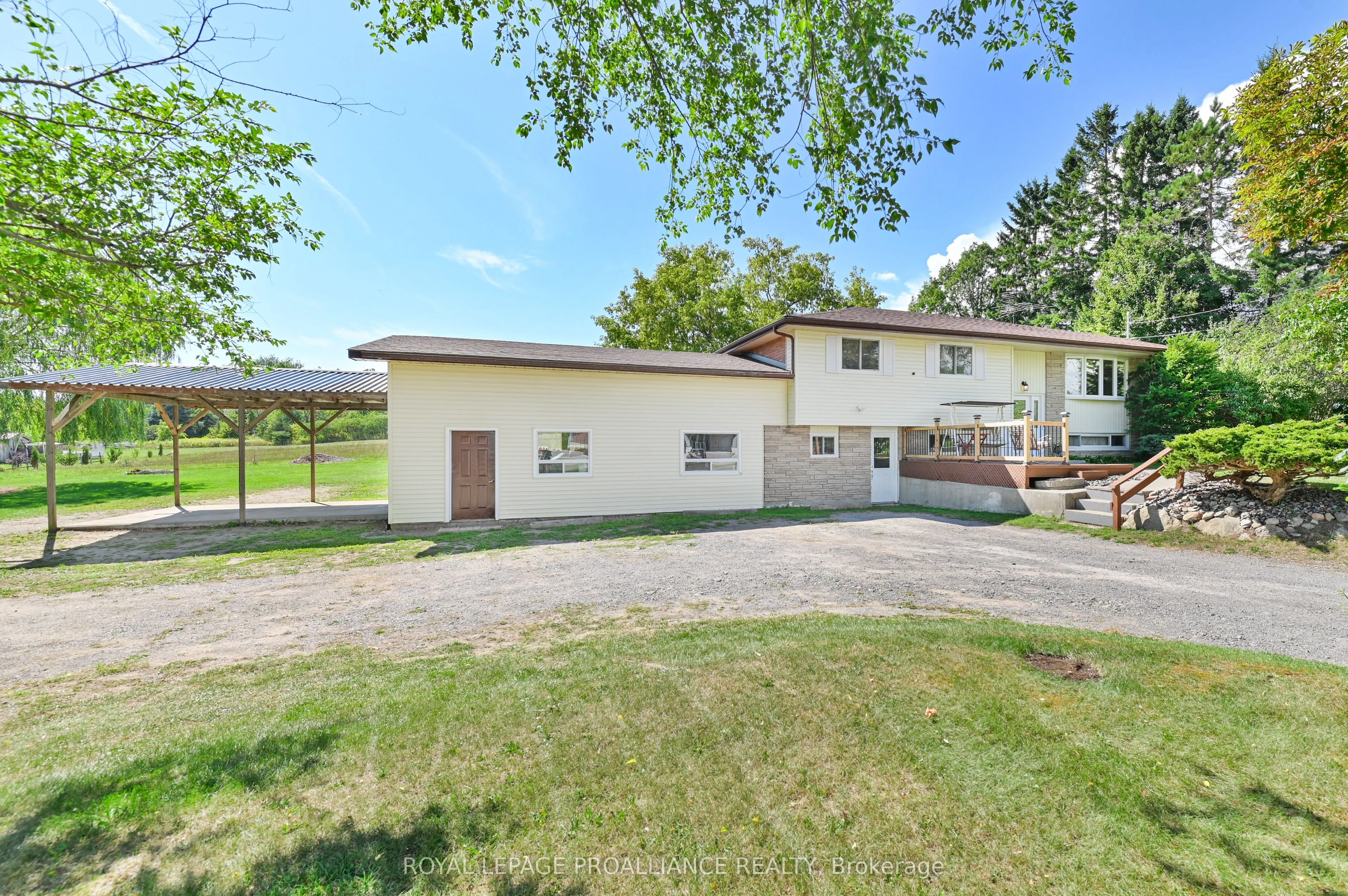 122 Lisgar Street