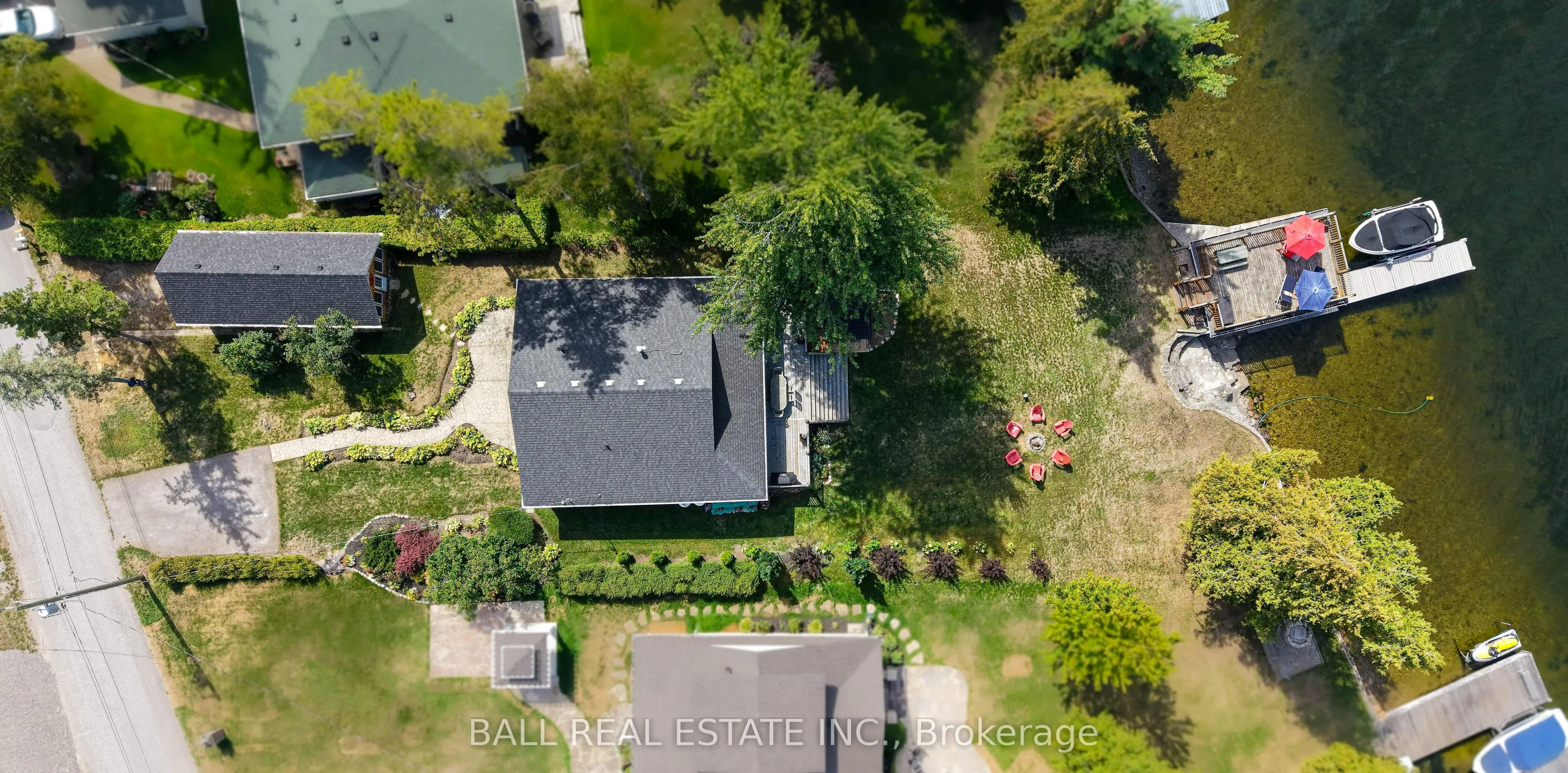 22 Leslie Frost Lane