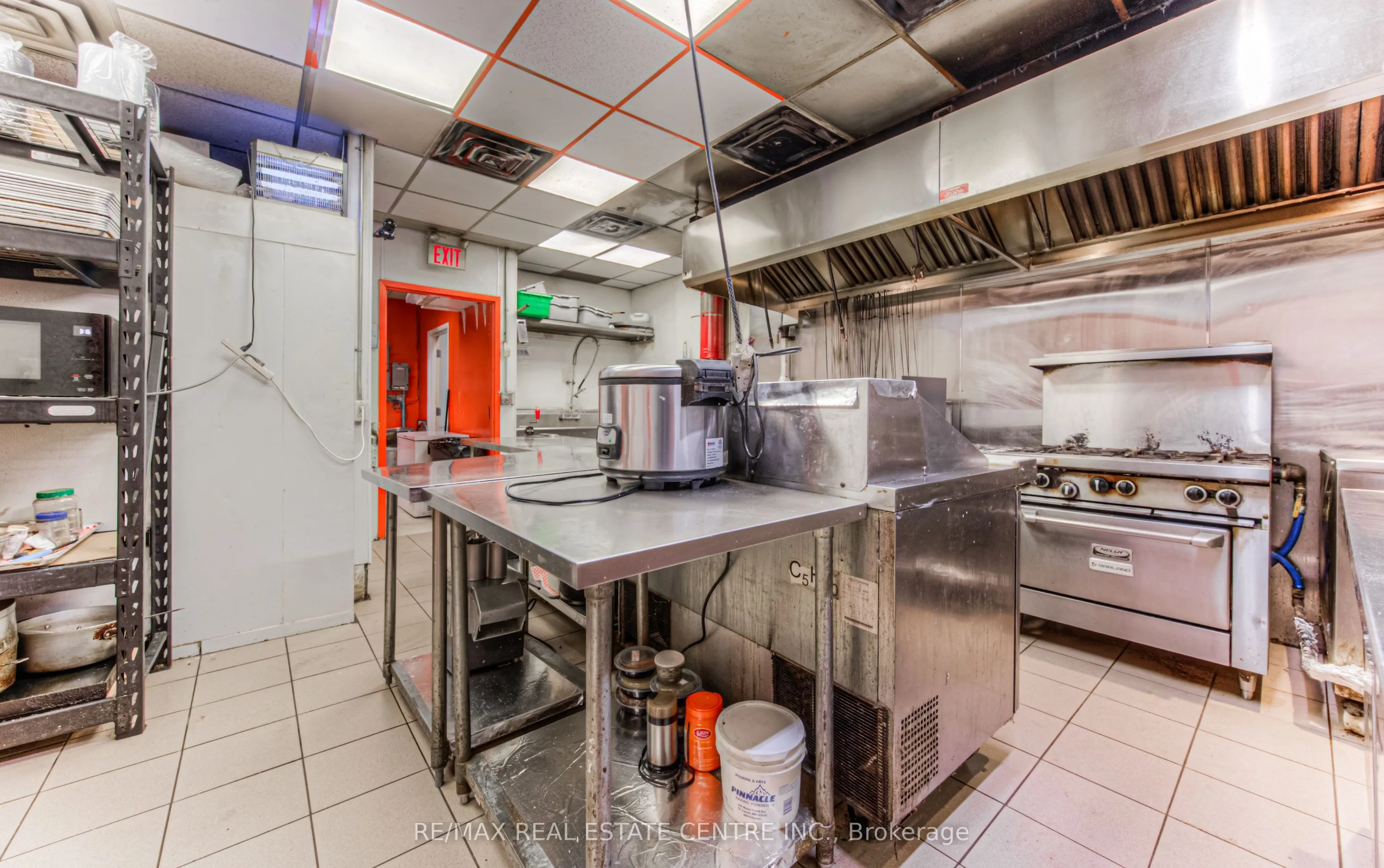 1450 Block Line Road, #106