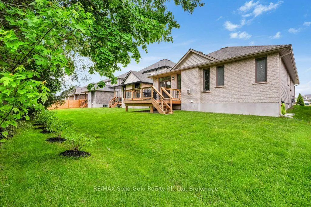 11 Keba Crescent