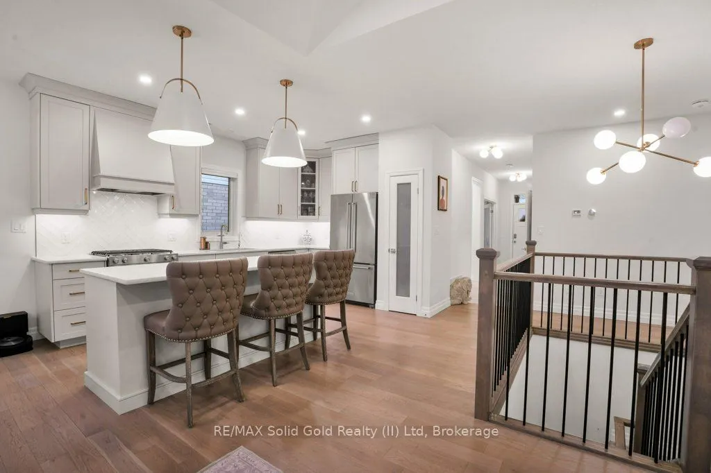 11 Keba Crescent