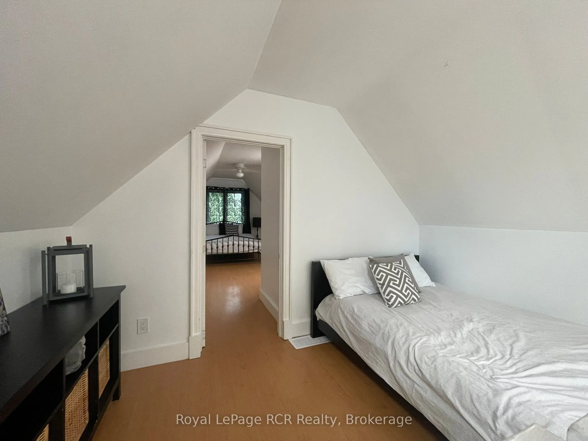 121 Collingwood Street