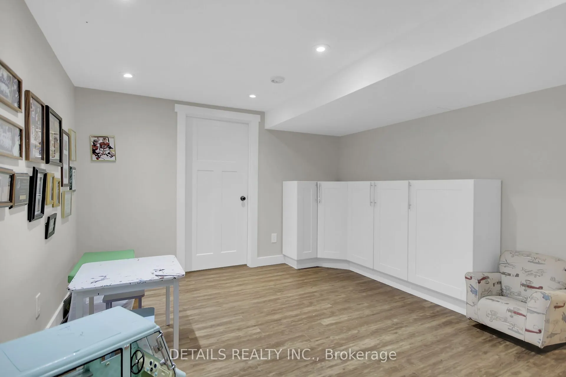10 Aberfeldy Street