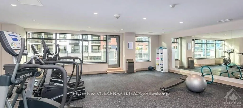 60 Springhurst Avenue, #303