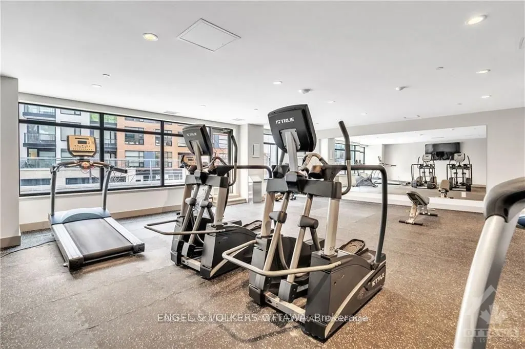 60 Springhurst Avenue, #303
