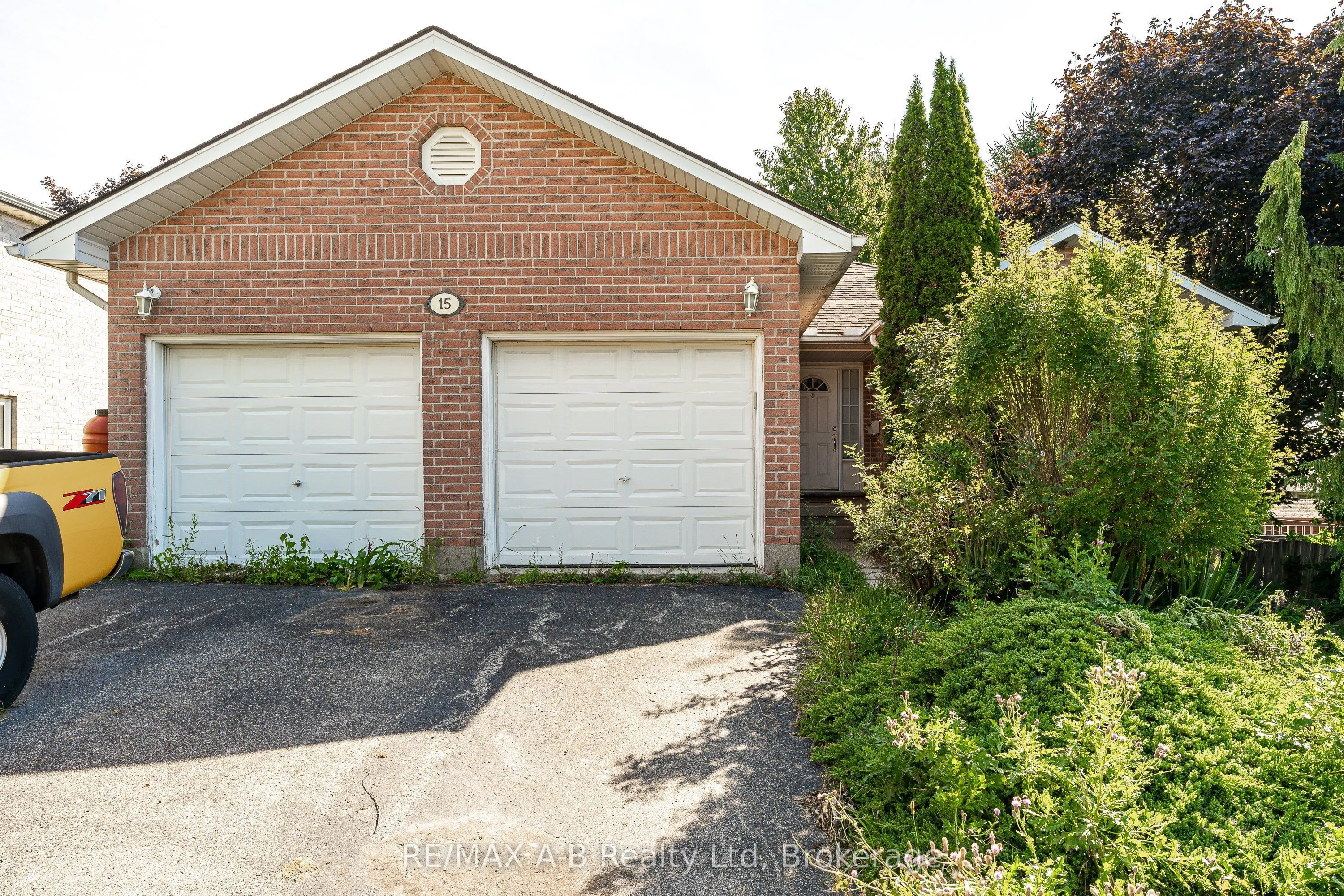 15 Valleyview Lane
