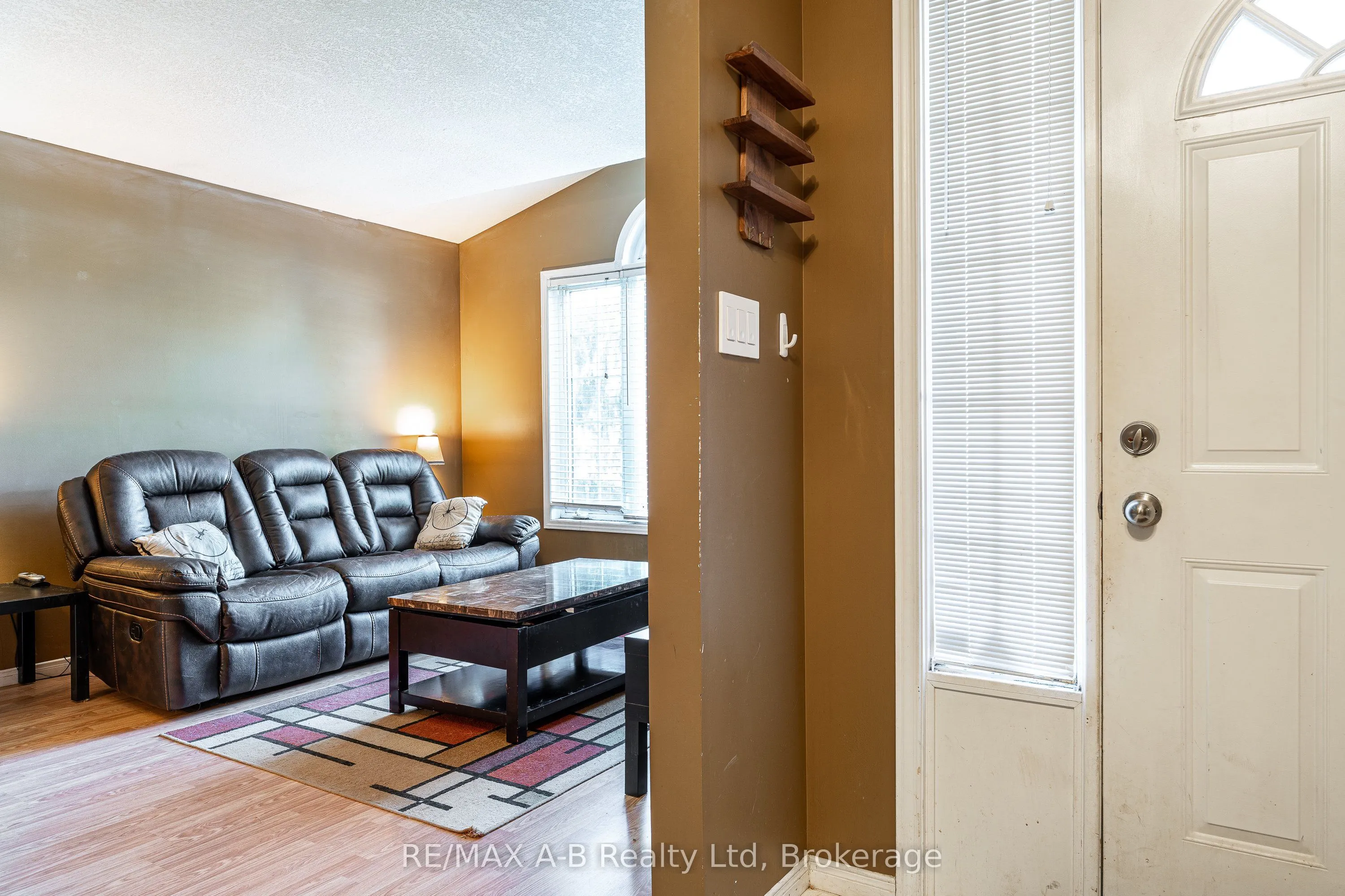 15 Valleyview Lane