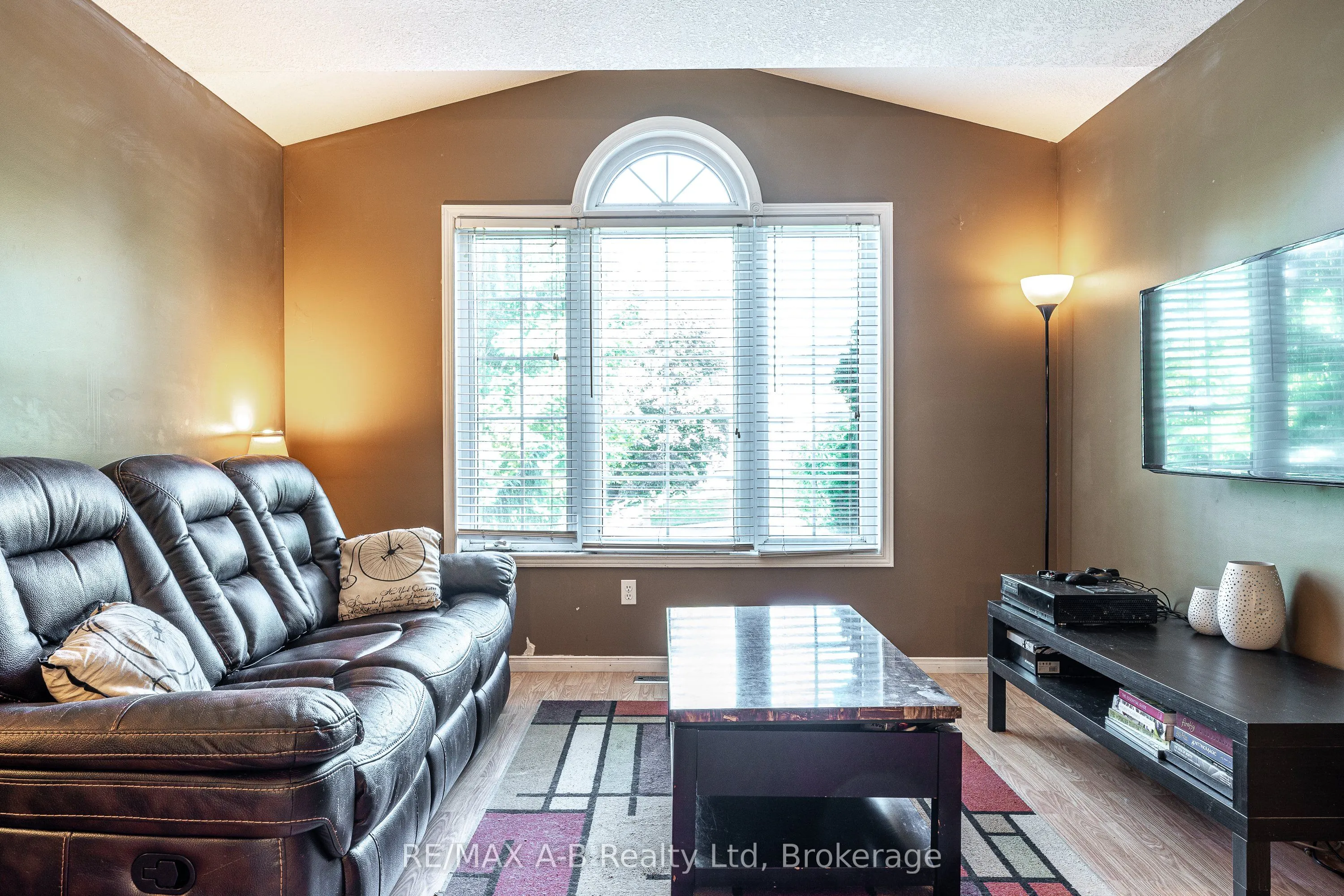 15 Valleyview Lane