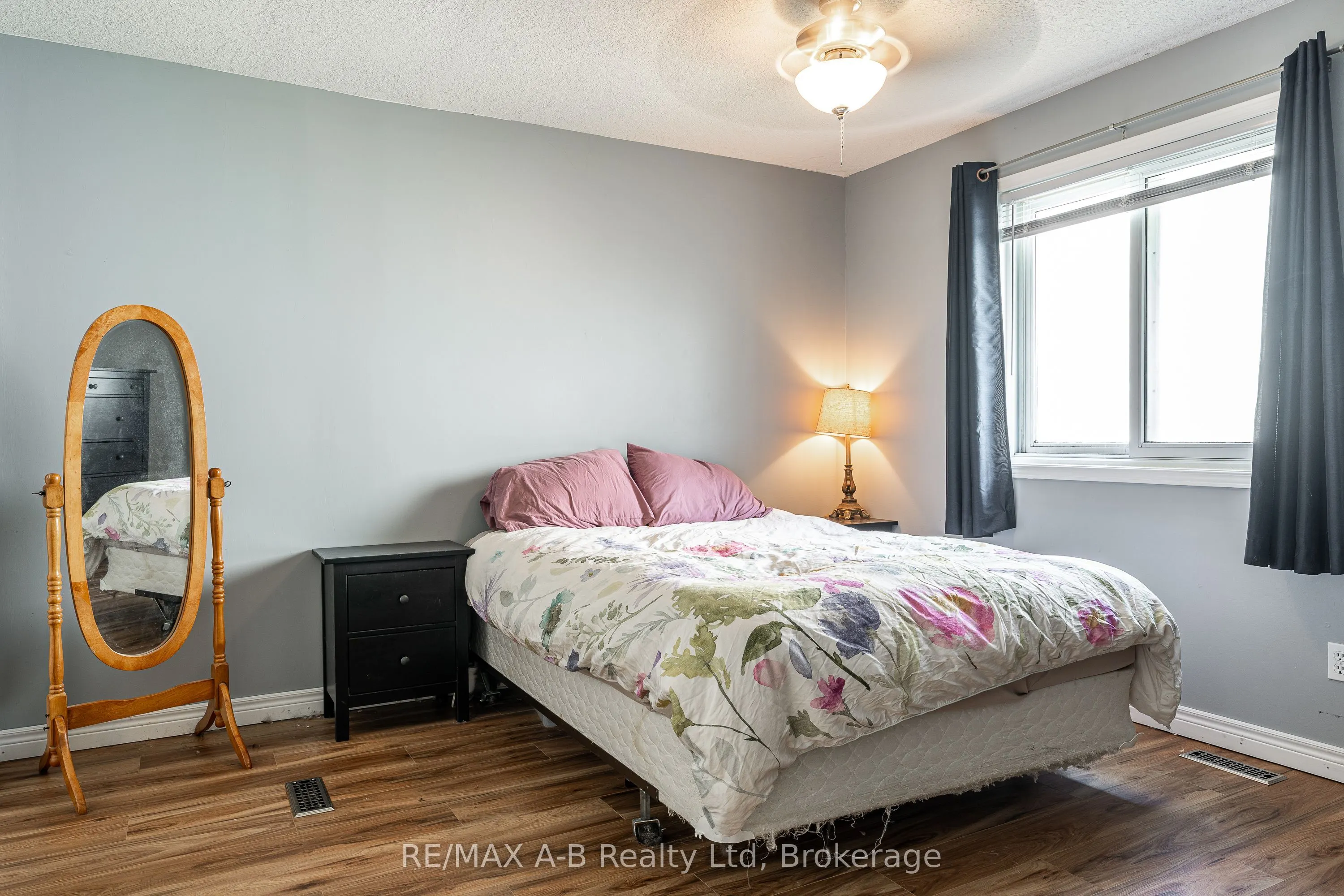 15 Valleyview Lane