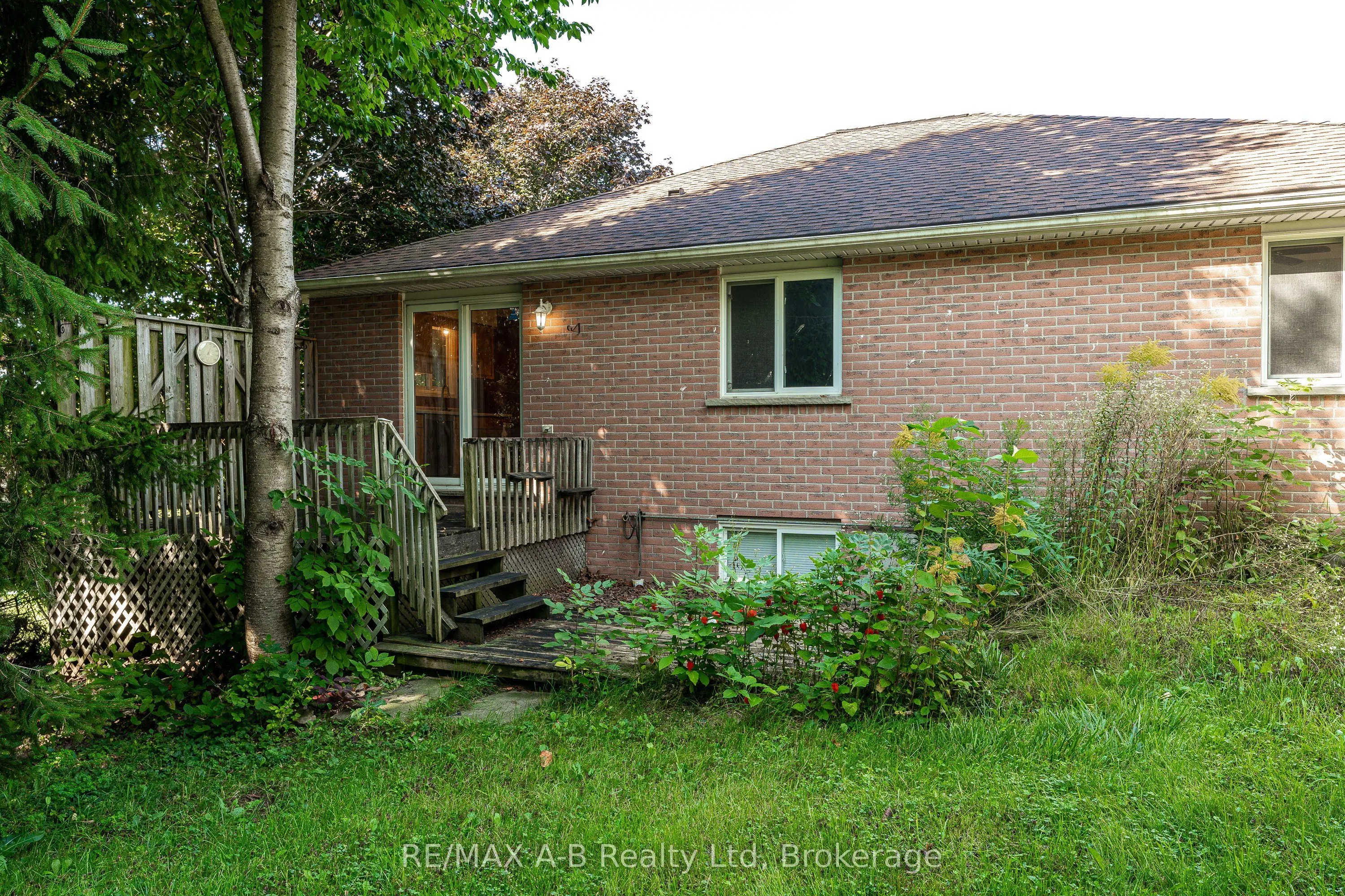 15 Valleyview Lane