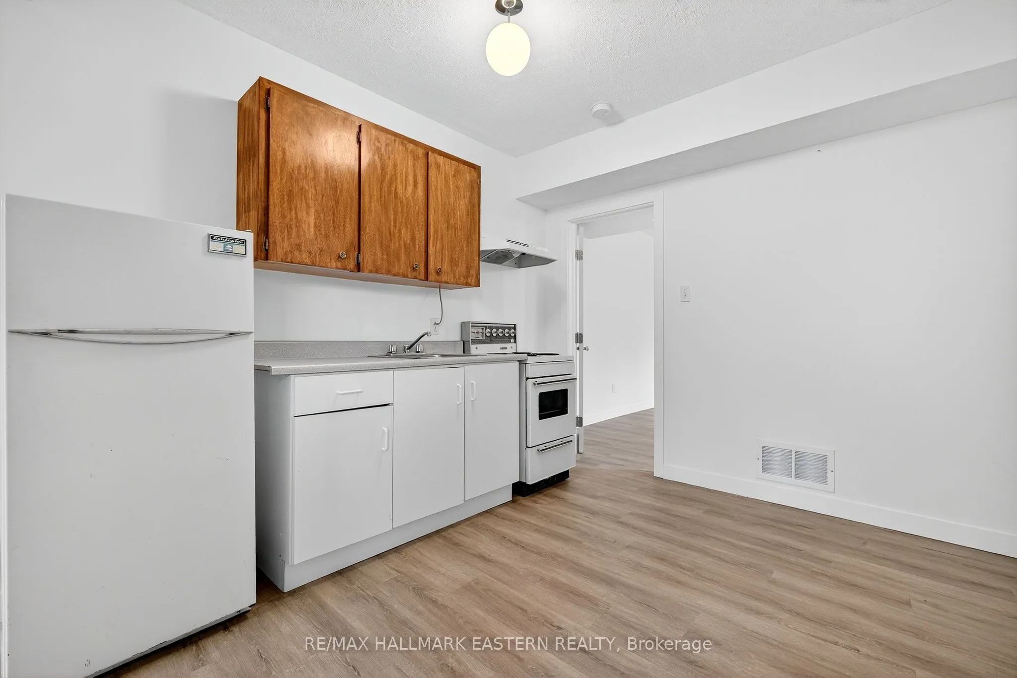 676 Towerhill Road
