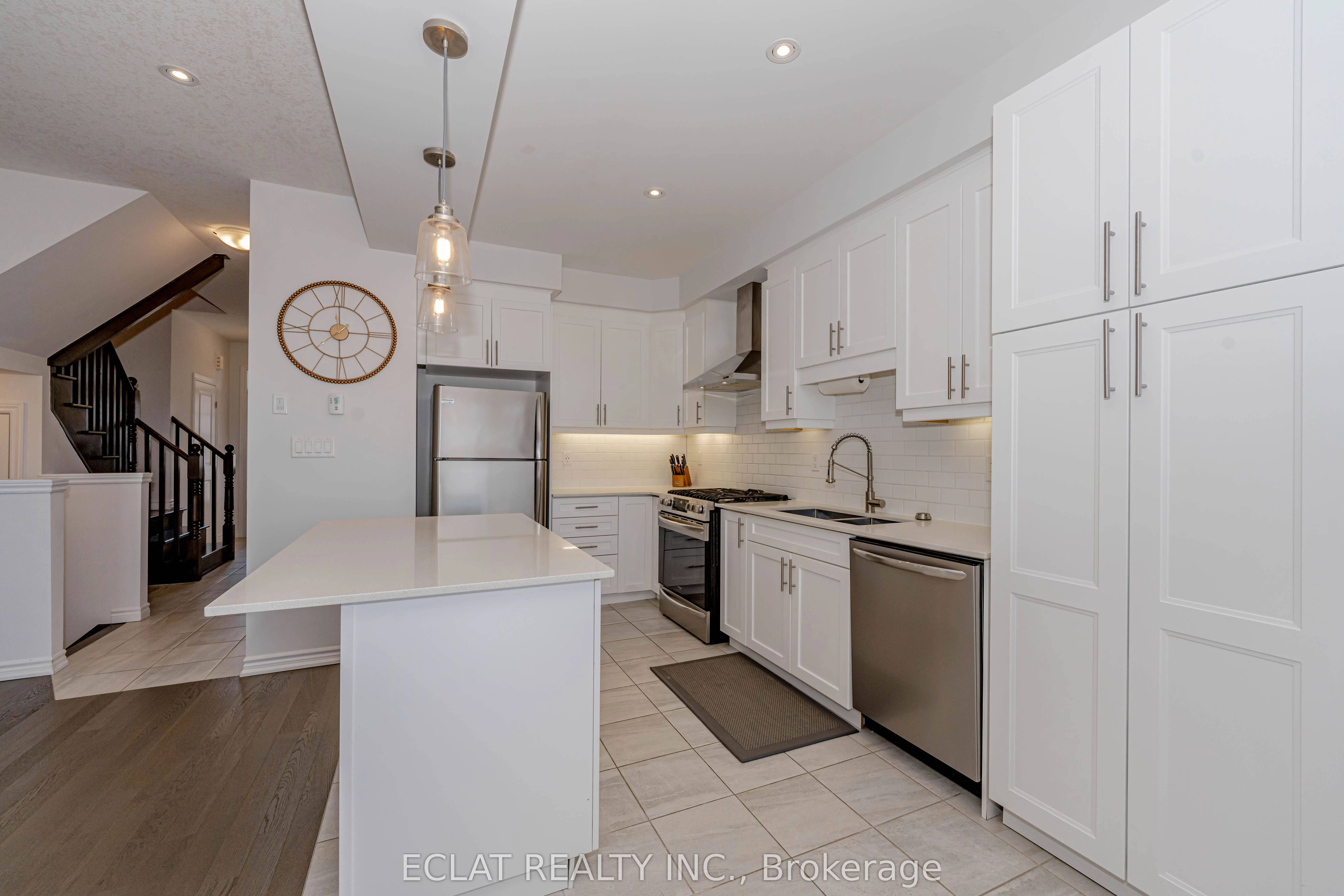 1 Tom Brown Drive, #19