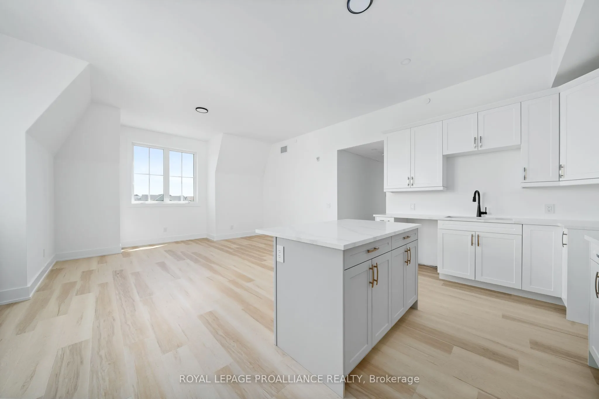 941 Charles Wilson Parkway, #302