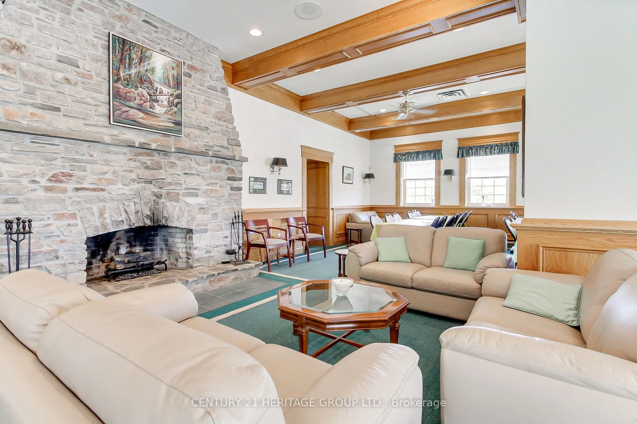 174 Lindsay Street N, #28j