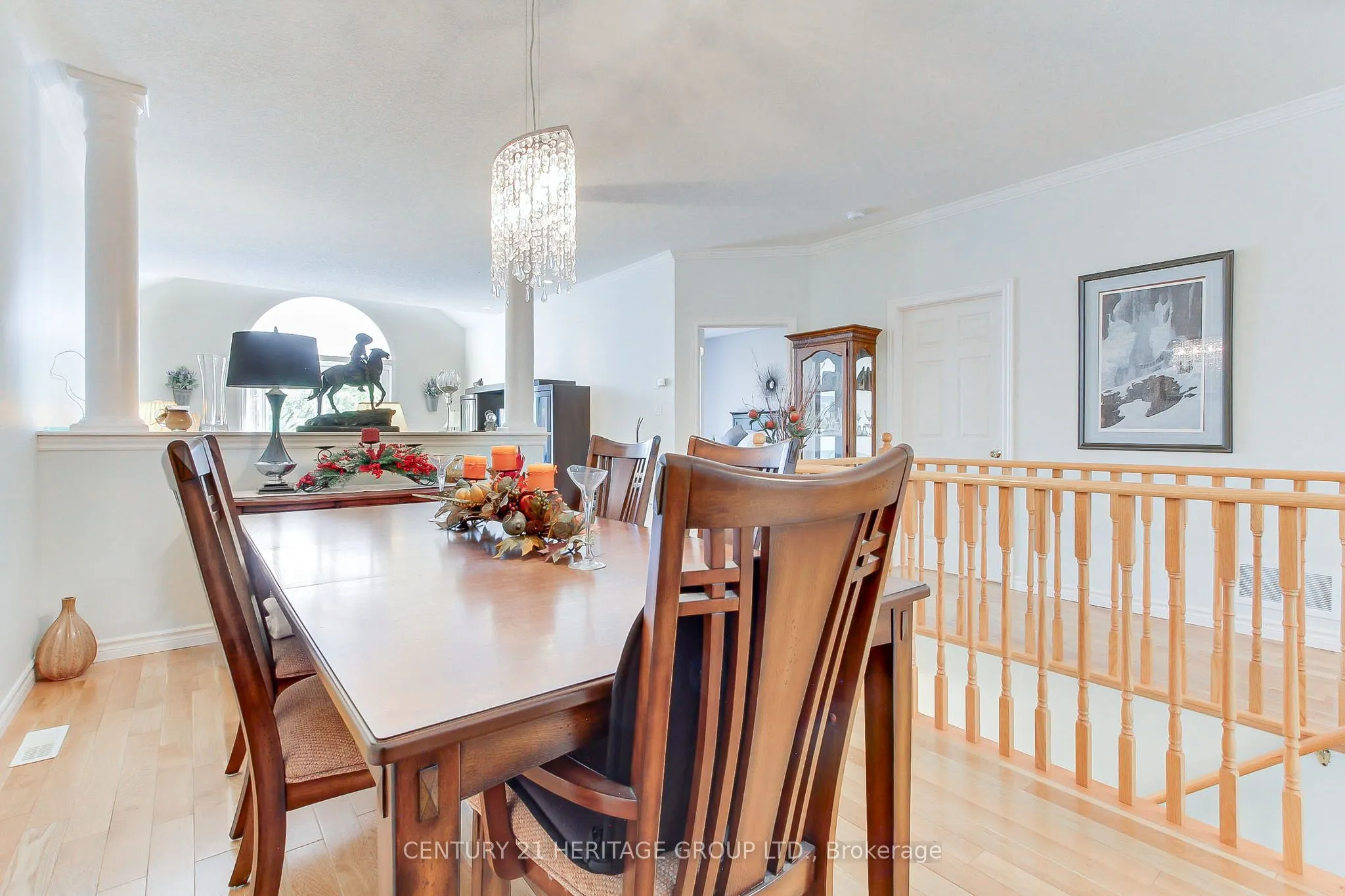 174 Lindsay Street N, #28j