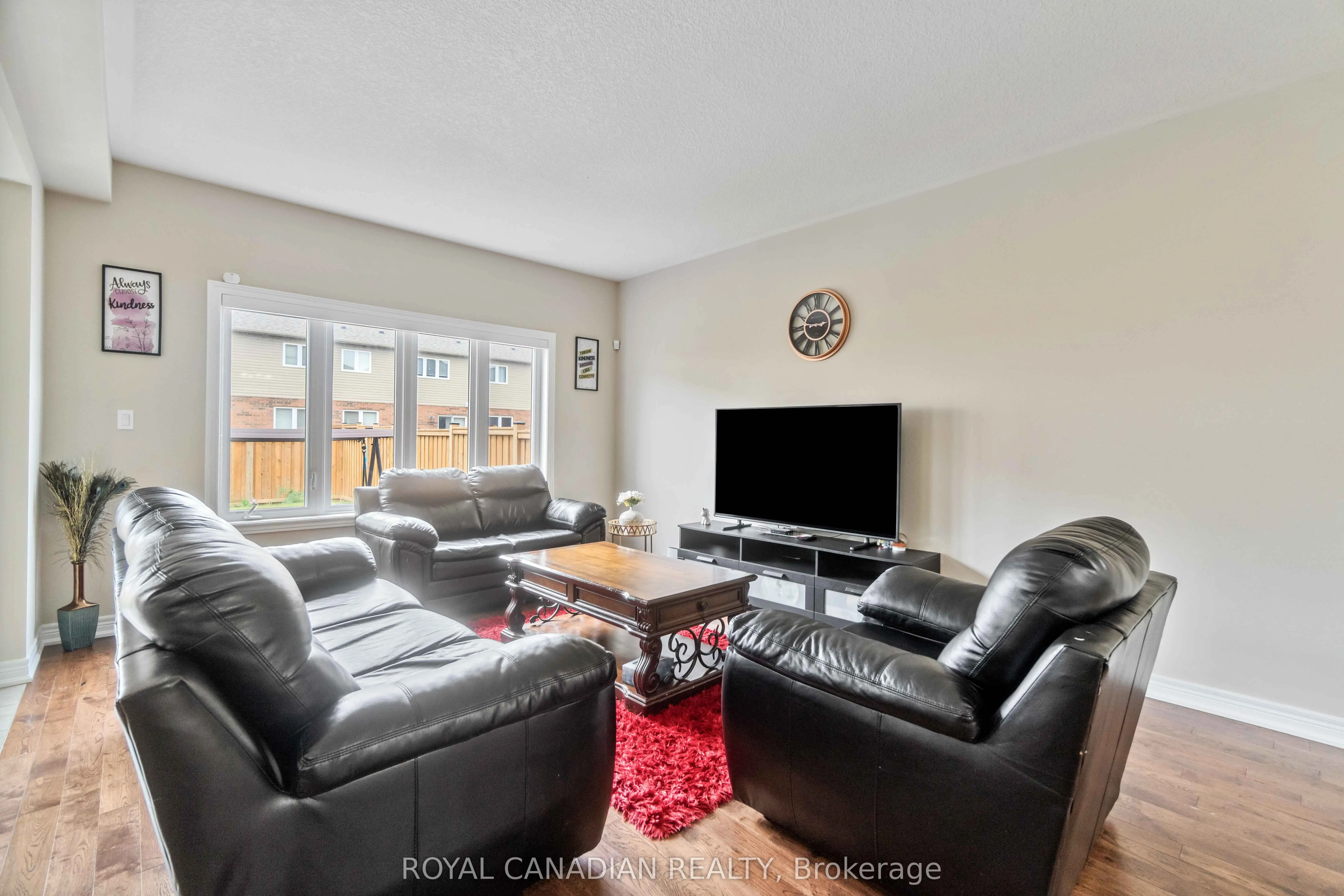 92 Bethune Avenue